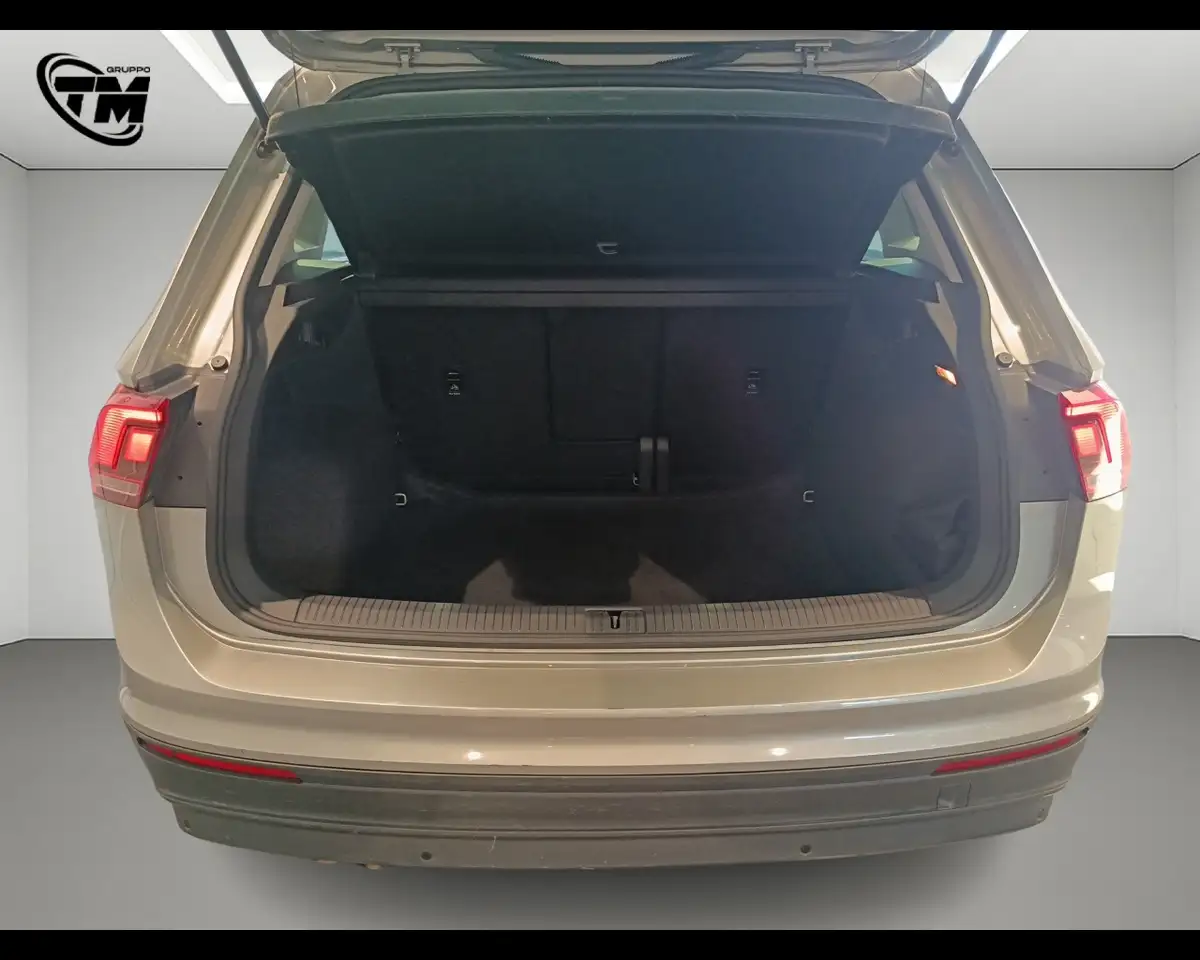 Volkswagen Tiguan — photo 19 sur 23
