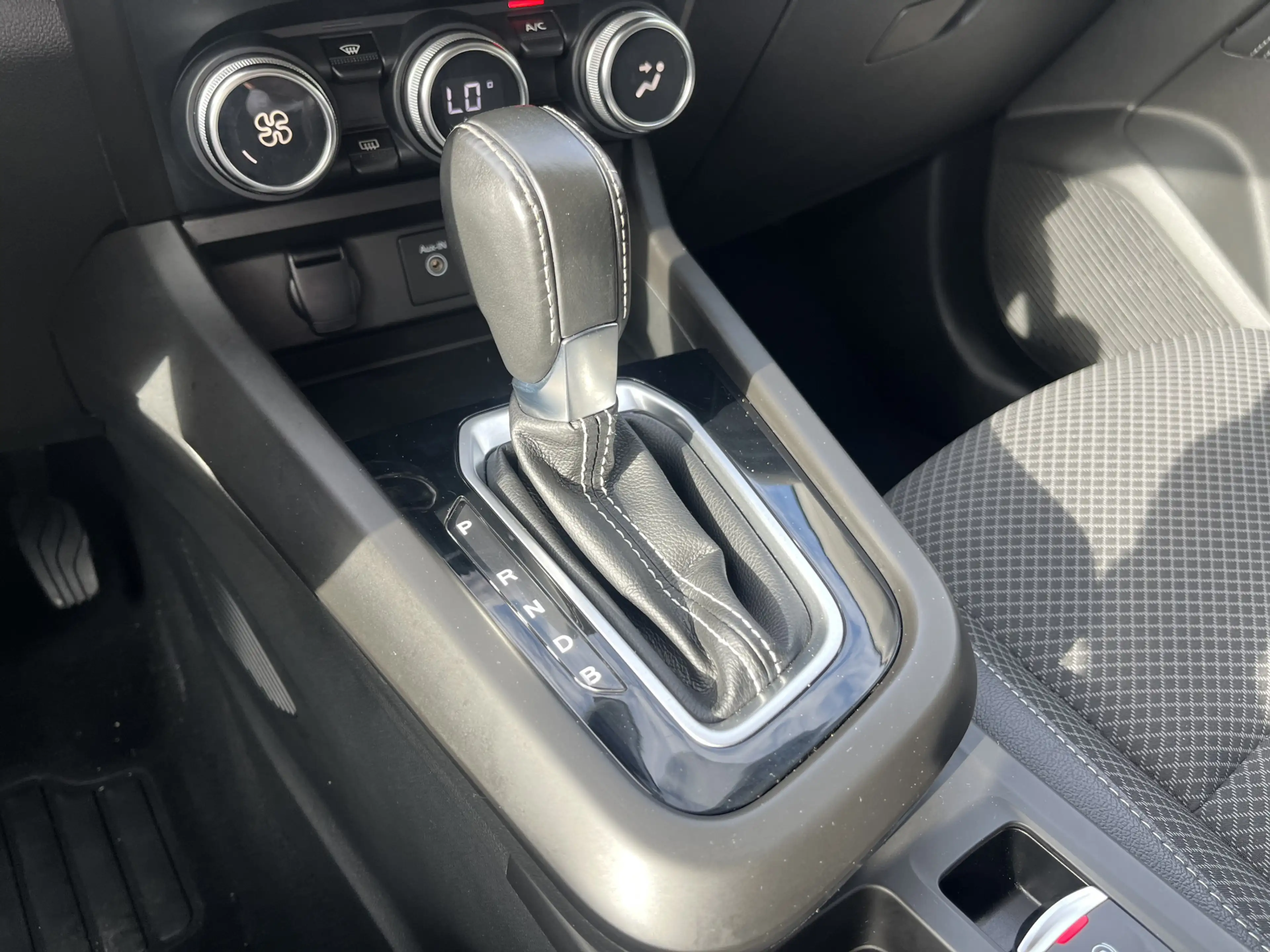 Renault Arkana 1.6 E-Tech Hybrid 145PK Intens / Camera / Dode Hoe — photo 23