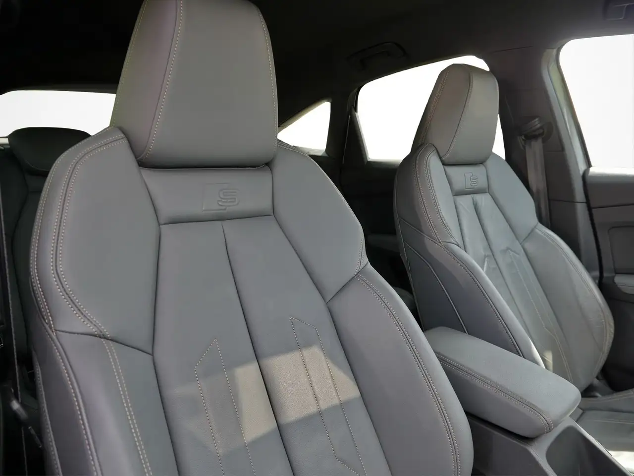 Audi Q4 Sportback 40 e-tron S line *Matrix*Navi*RFK*, миниатюра 11