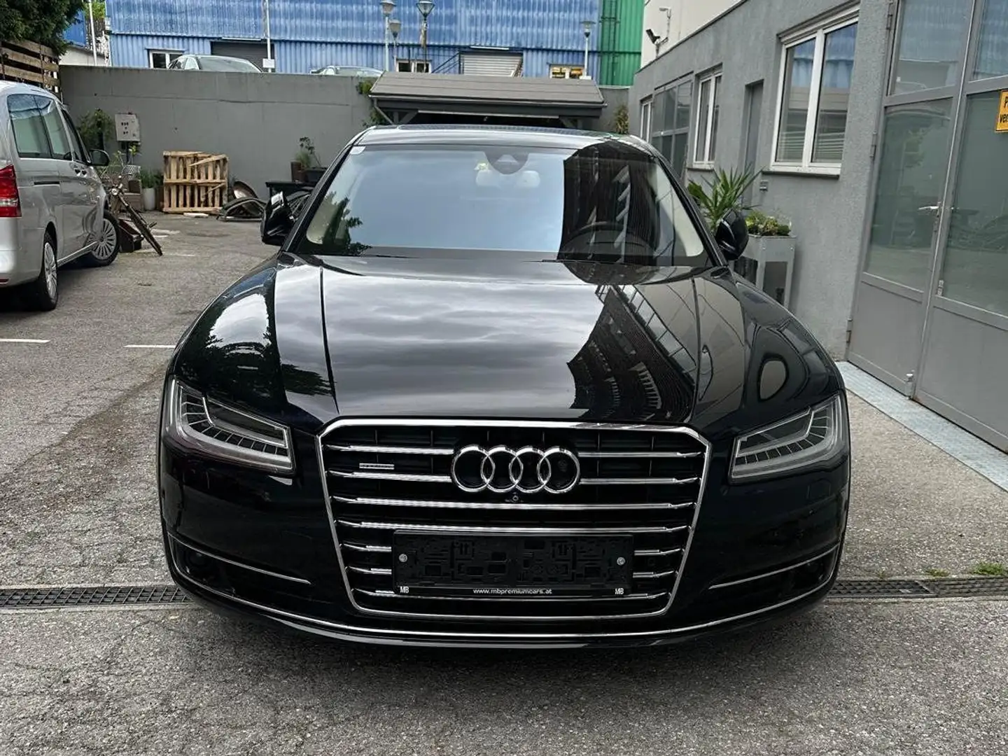 Audi A8 L 3.0 TDI  quattro VOLLAUSSTATTUNG Schwarz - 2