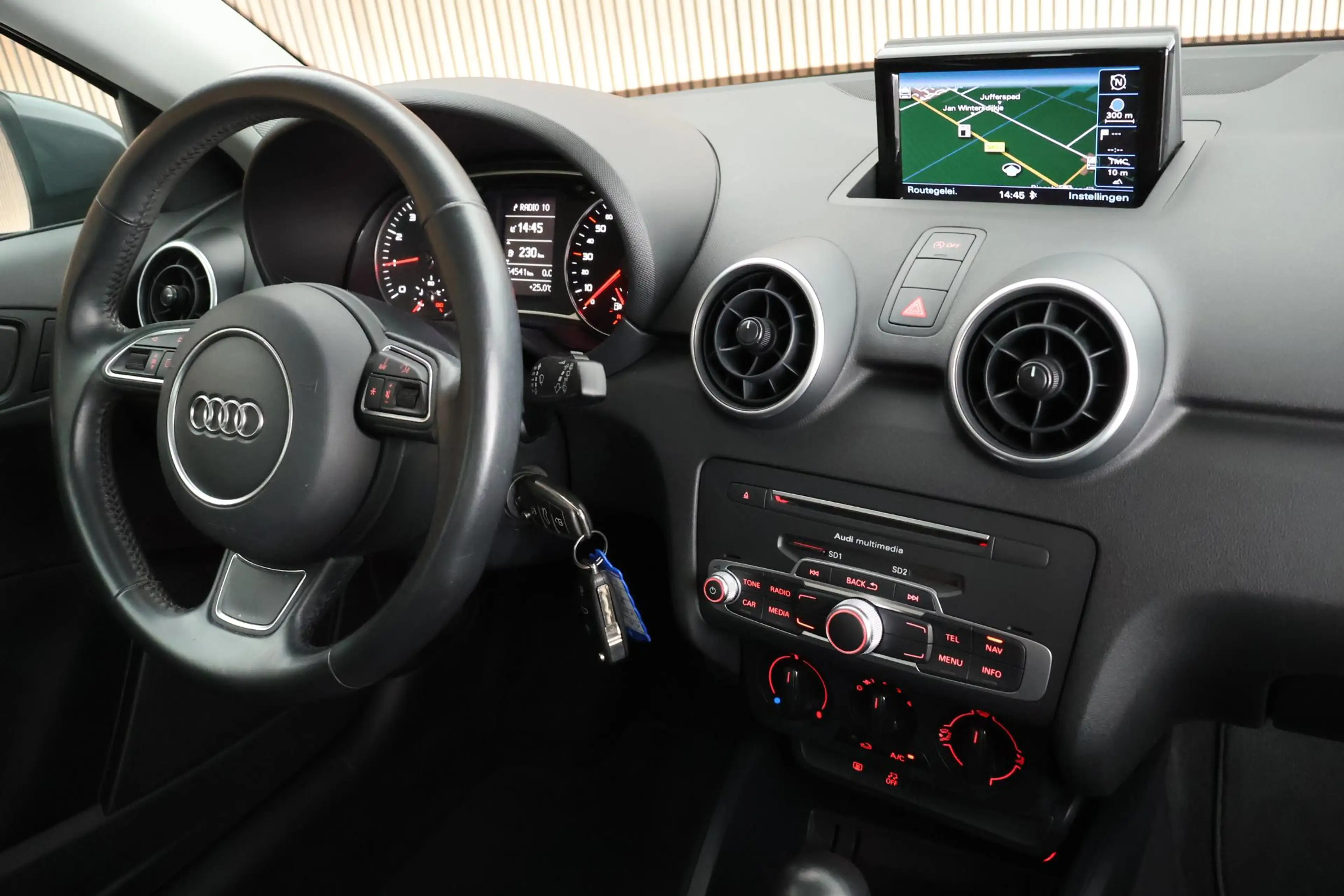 Audi A1 Sportback 1.0 TFSI 95pk S-Tronic Pro Line Navigati — photo 3