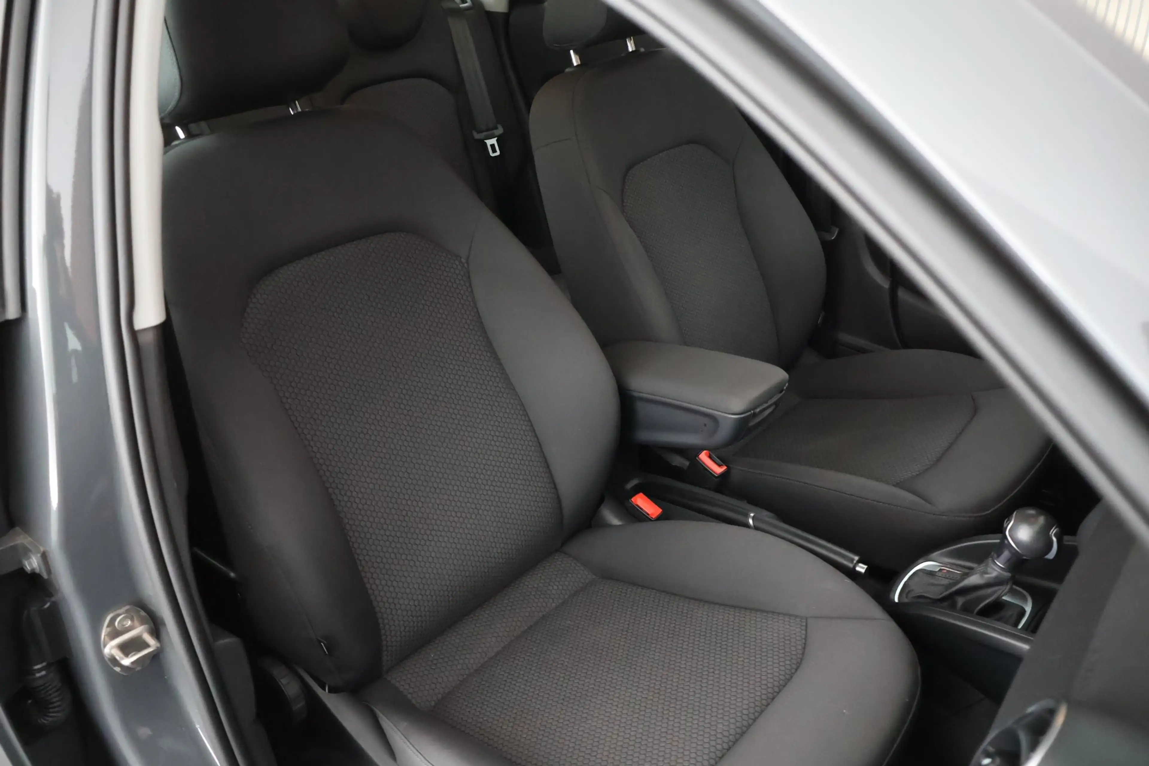 Audi A1 Sportback 1.0 TFSI 95pk S-Tronic Pro Line Navigati — photo 2