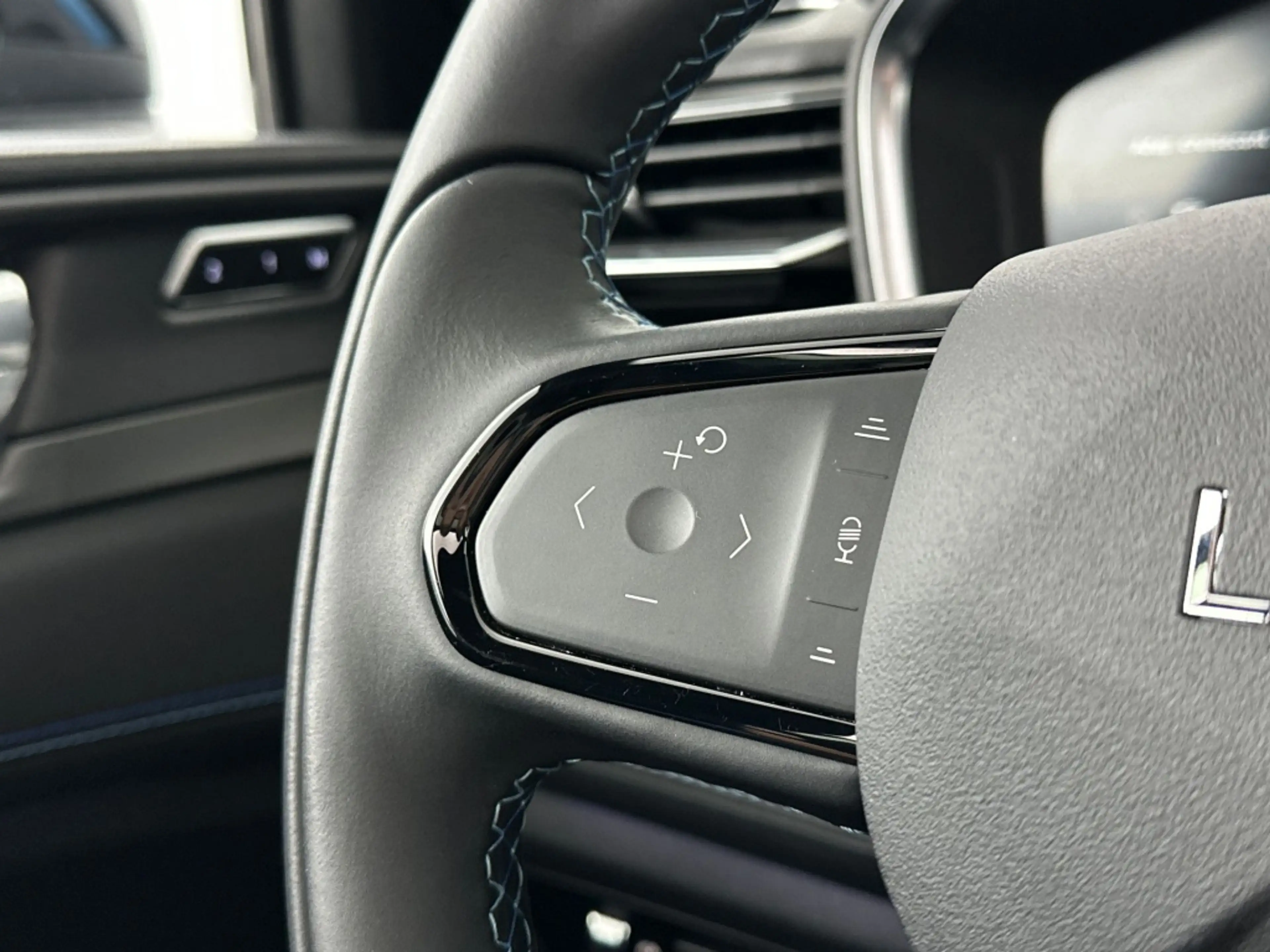 Lynk & Co 01 262PK Plug in Hybride| Panodak| Adap.Cruise| 360Ca — photo 26