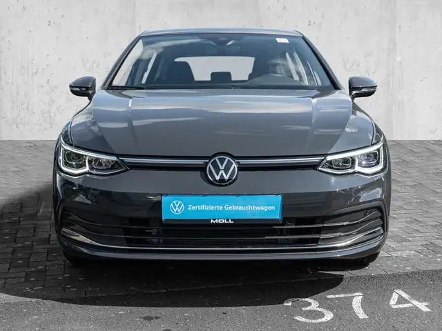 Volkswagen Golf view 3