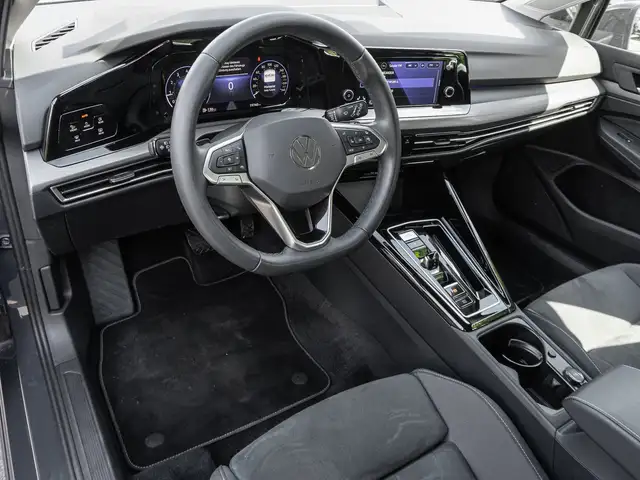 Volkswagen Golf view 9