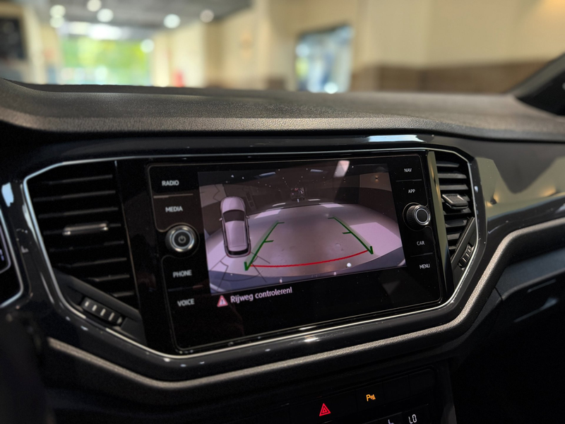 Volkswagen T-Roc 2.0 TSI 4Motion Sport R-Line |Pano|Beats|Keyless|N — photo 35