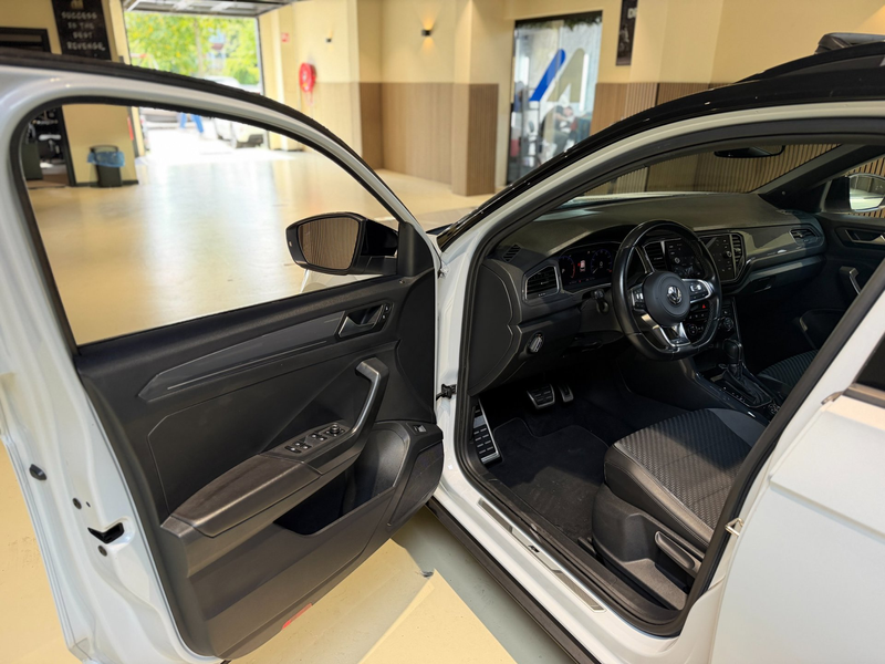 Volkswagen T-Roc 2.0 TSI 4Motion Sport R-Line |Pano|Beats|Keyless|N — photo 16