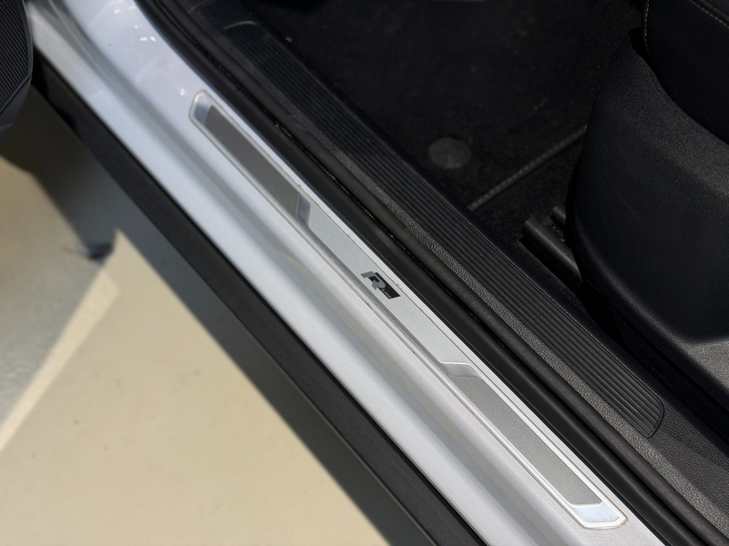 Volkswagen T-Roc 2.0 TSI 4Motion Sport R-Line |Pano|Beats|Keyless|N — photo 19