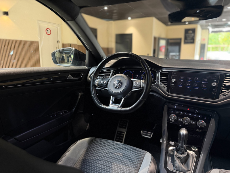 Volkswagen T-Roc 2.0 TSI 4Motion Sport R-Line |Pano|Beats|Keyless|N — photo 47