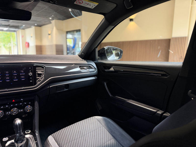 Volkswagen T-Roc 2.0 TSI 4Motion Sport R-Line |Pano|Beats|Keyless|N — photo 48