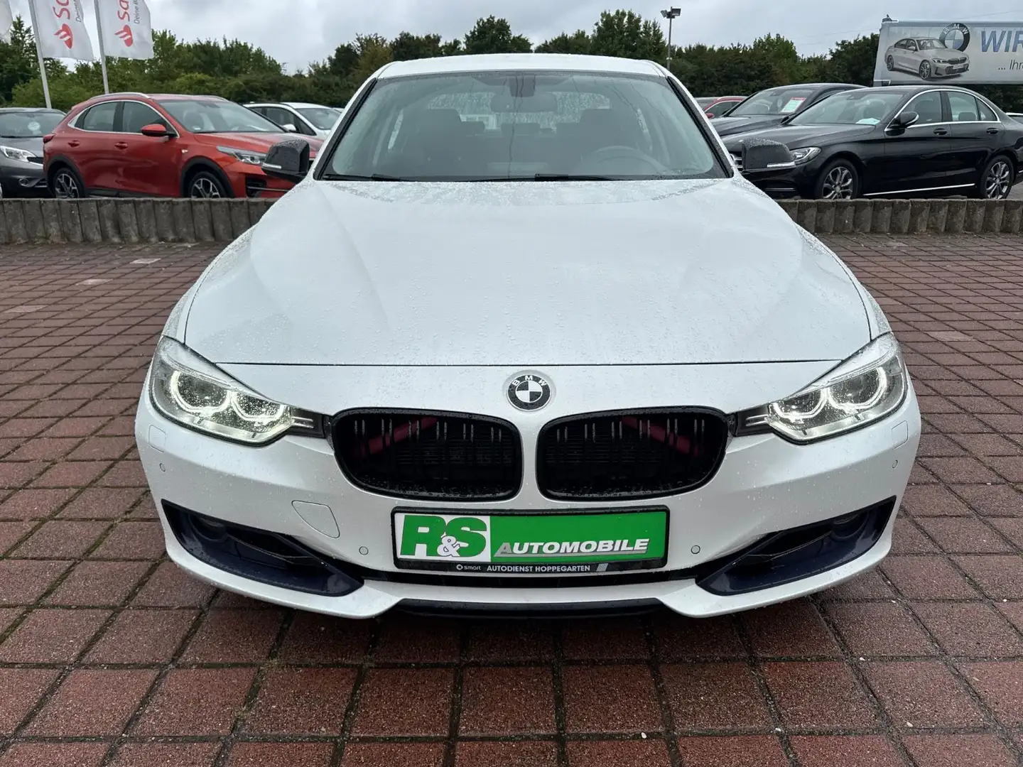 BMW 320 Baureihe 3 Lim. 320 i Sport Weiß - 2