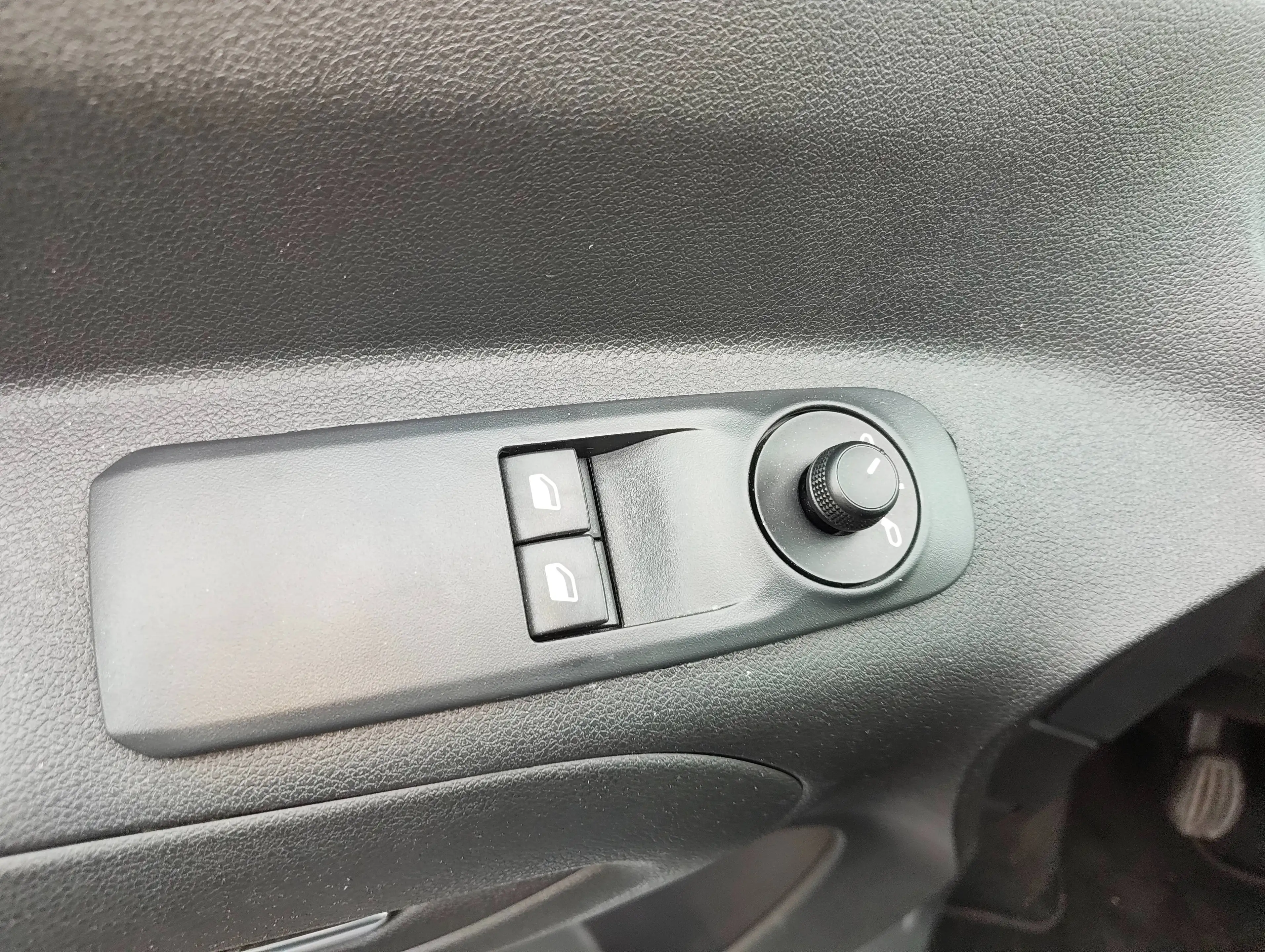 Opel Combo Life Combo Life 1.2 T L1H1 Edition S/S DAB NAV 110 pk — photo 12