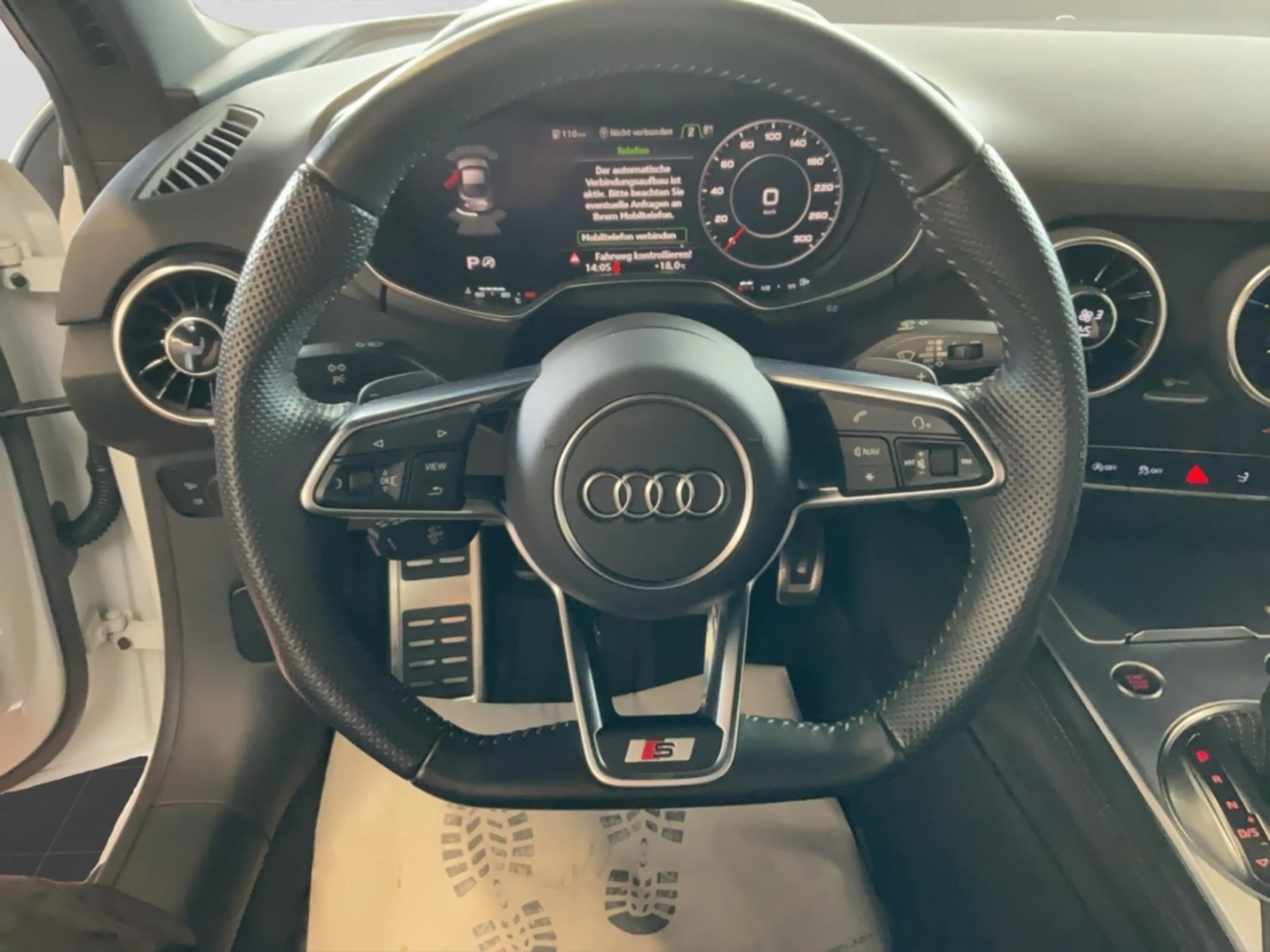Audi TT Coupe 45 2.0 TFSI S line quattro Alu LED Navi APS — photo 9