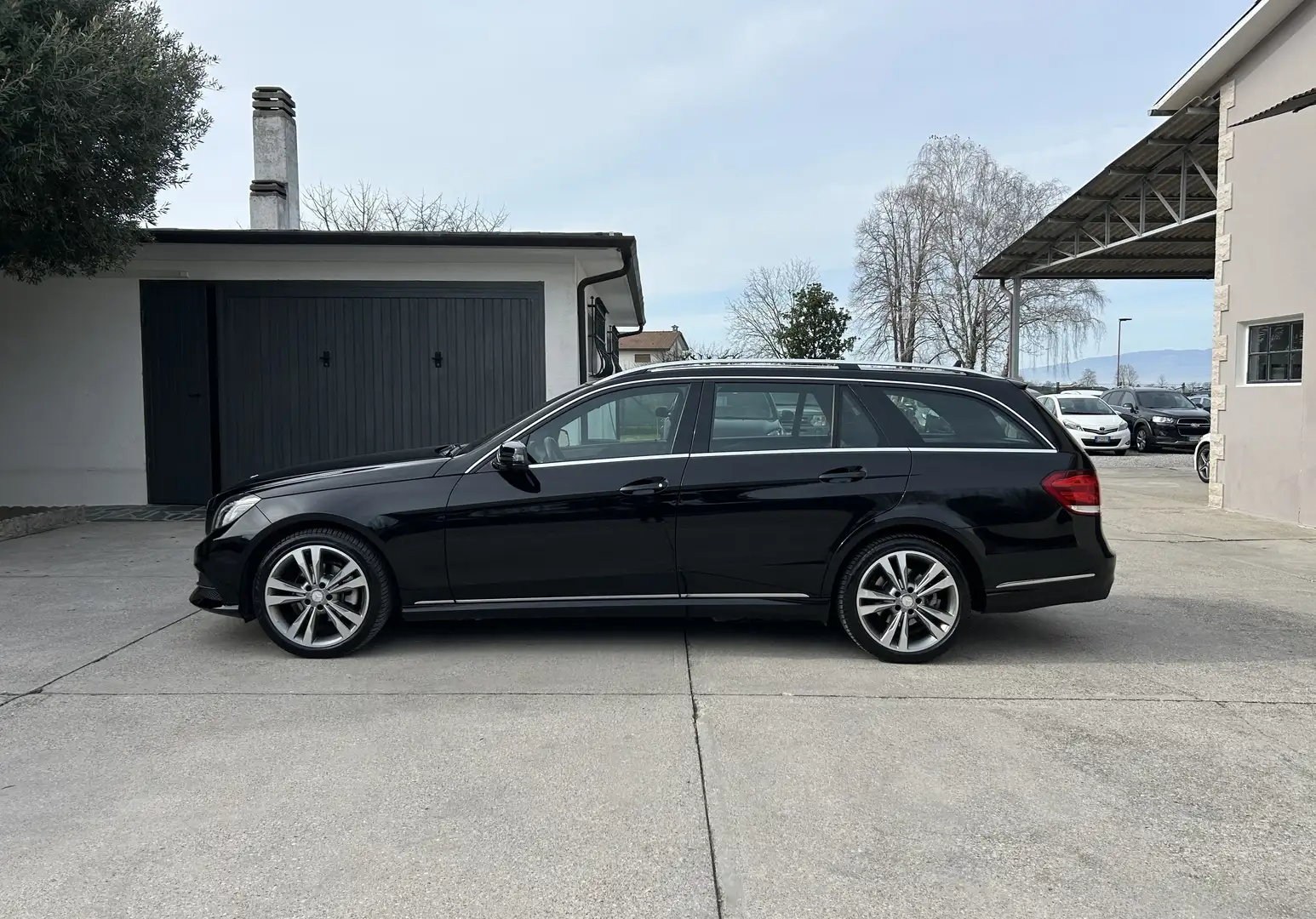 Mercedes-Benz E 220 cdi SW Premium Full Opt. euro5 Tagliandi Mercedes Negro - 2