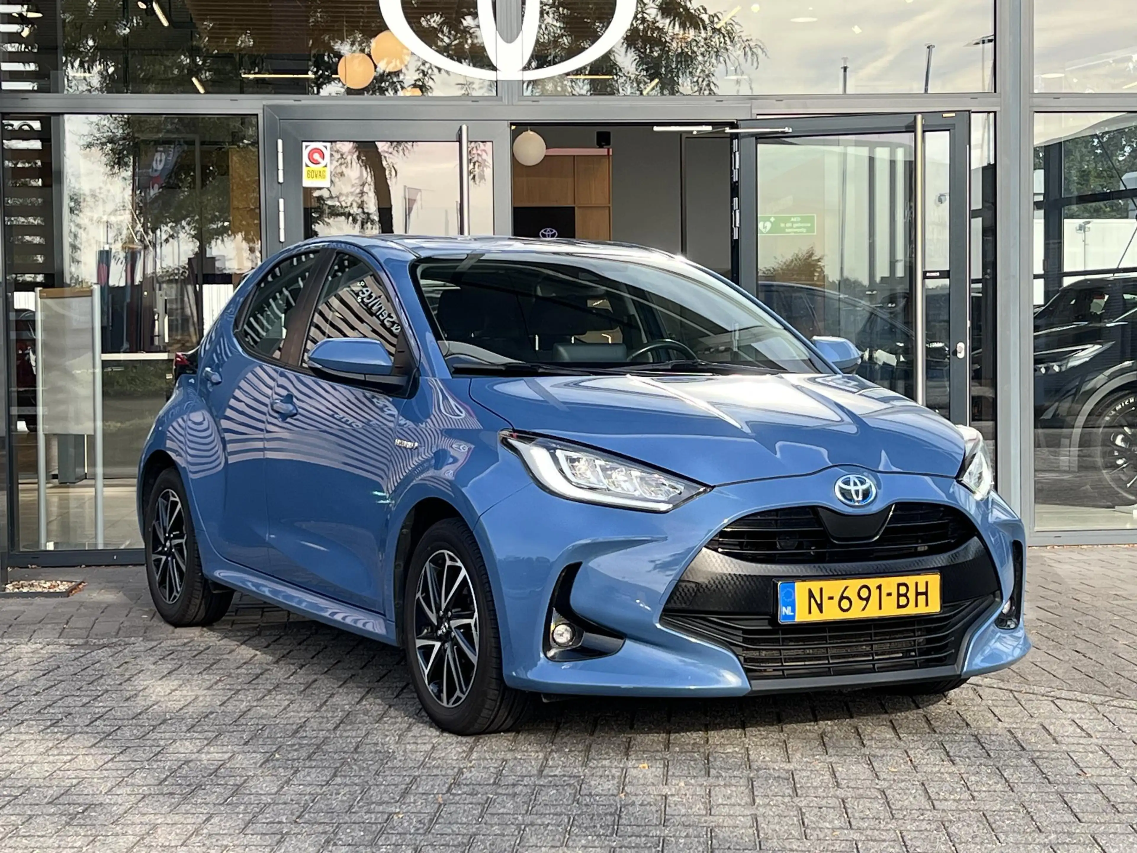 Toyota Yaris 1.5 Hybrid Dynamic | Rijklaar | Private Lease v.a — photo 7