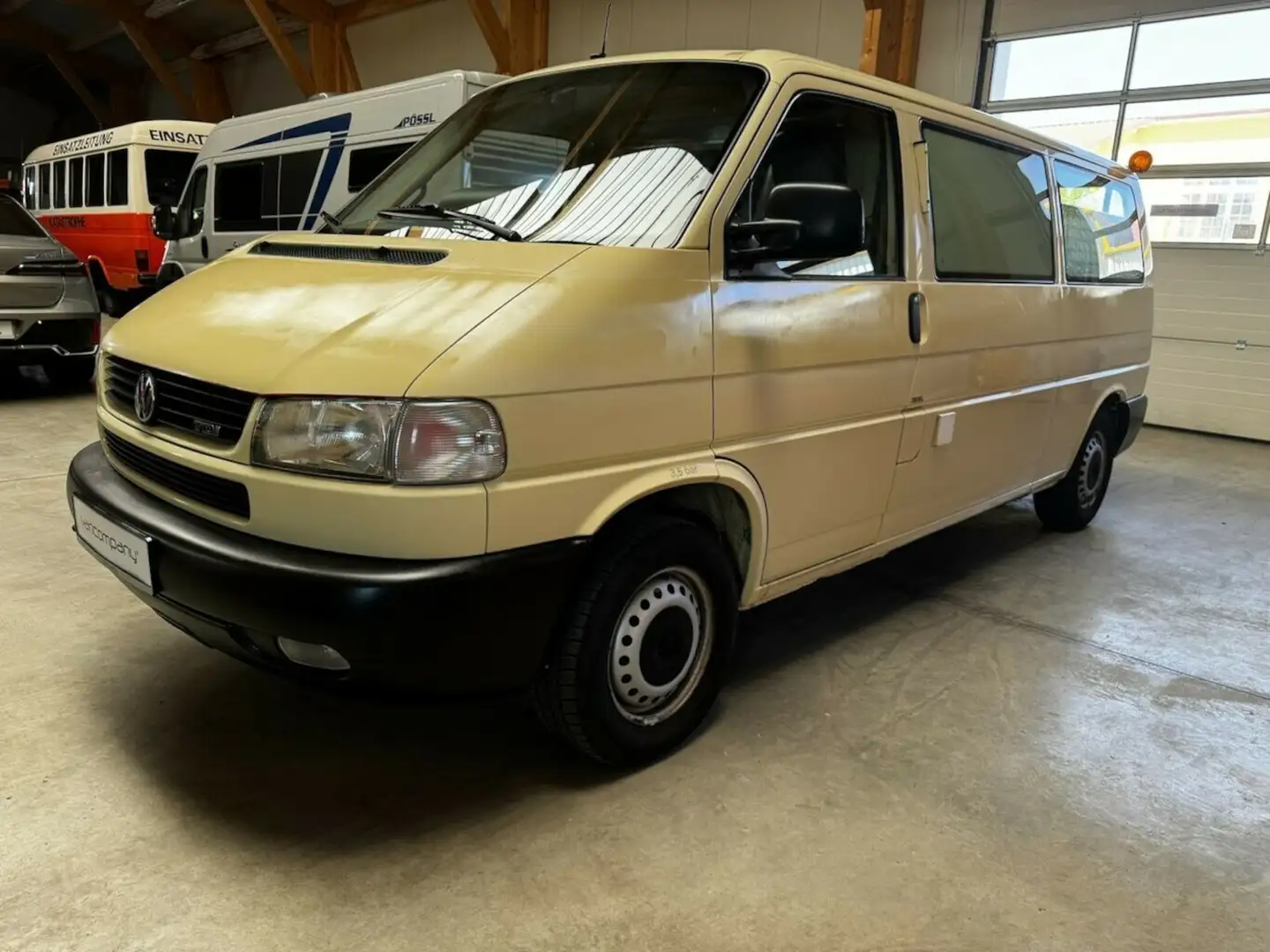 Volkswagen T4 2.5 TDI Syncro 4x4 lang 1. Hand! Beige - 2