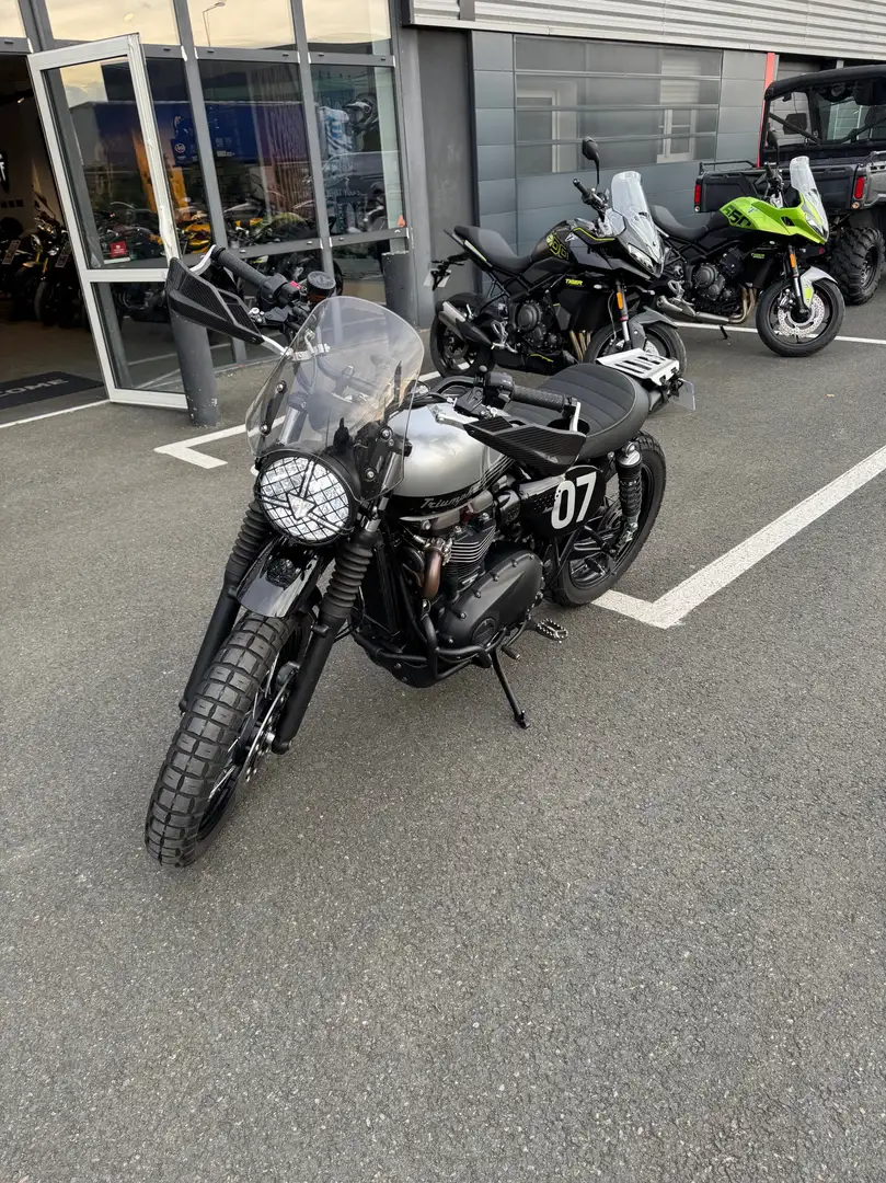 Triumph Street Scrambler Gris - 2