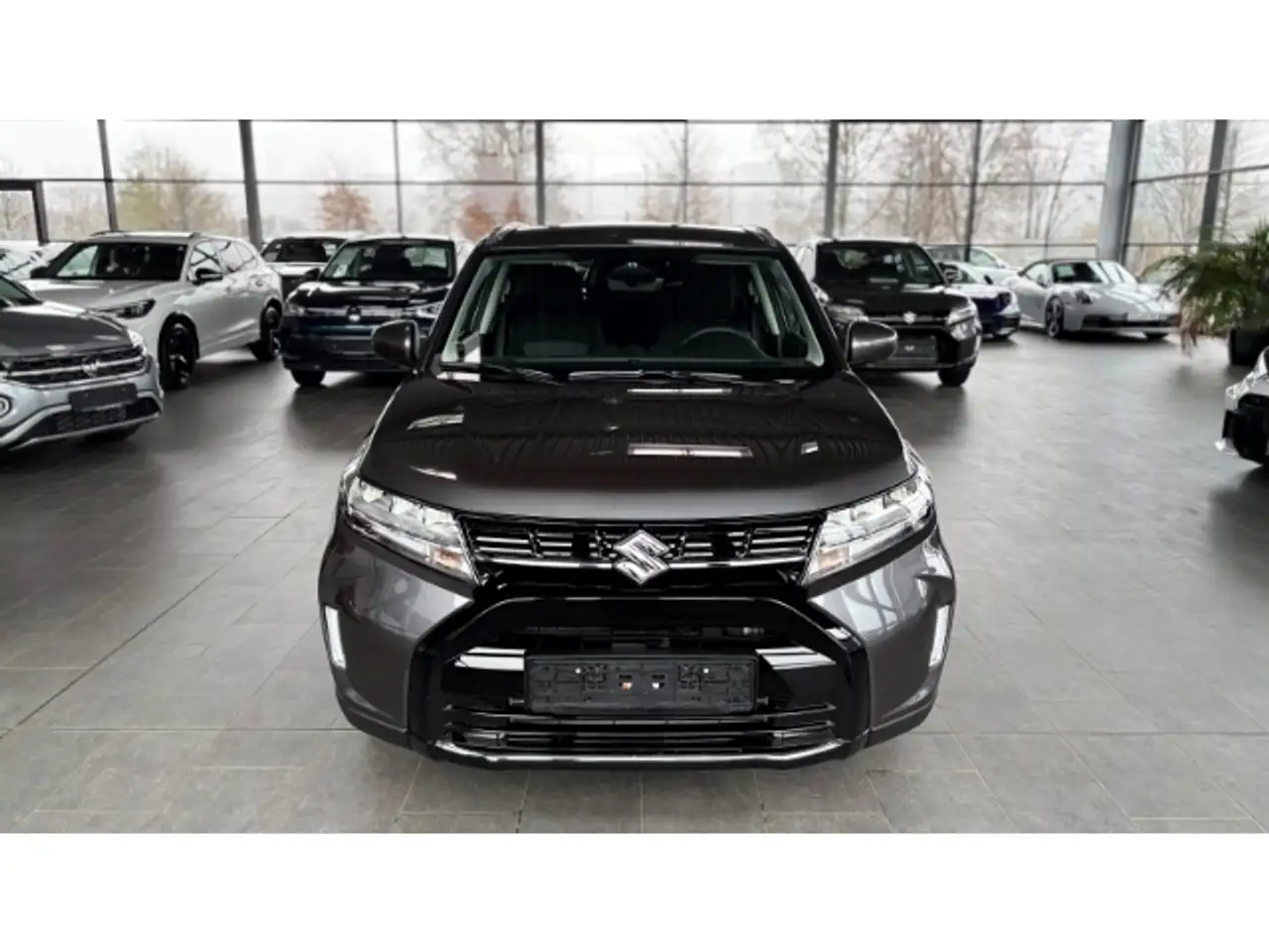 Suzuki Vitara 1.4 Comfort Facelift Navi LED ACC Kamera SitzHZG C 2