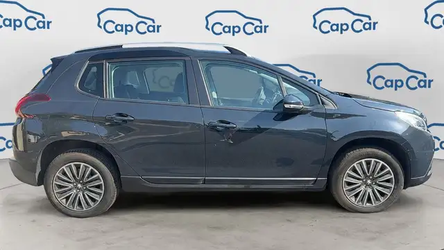 Peugeot 2008 view 4