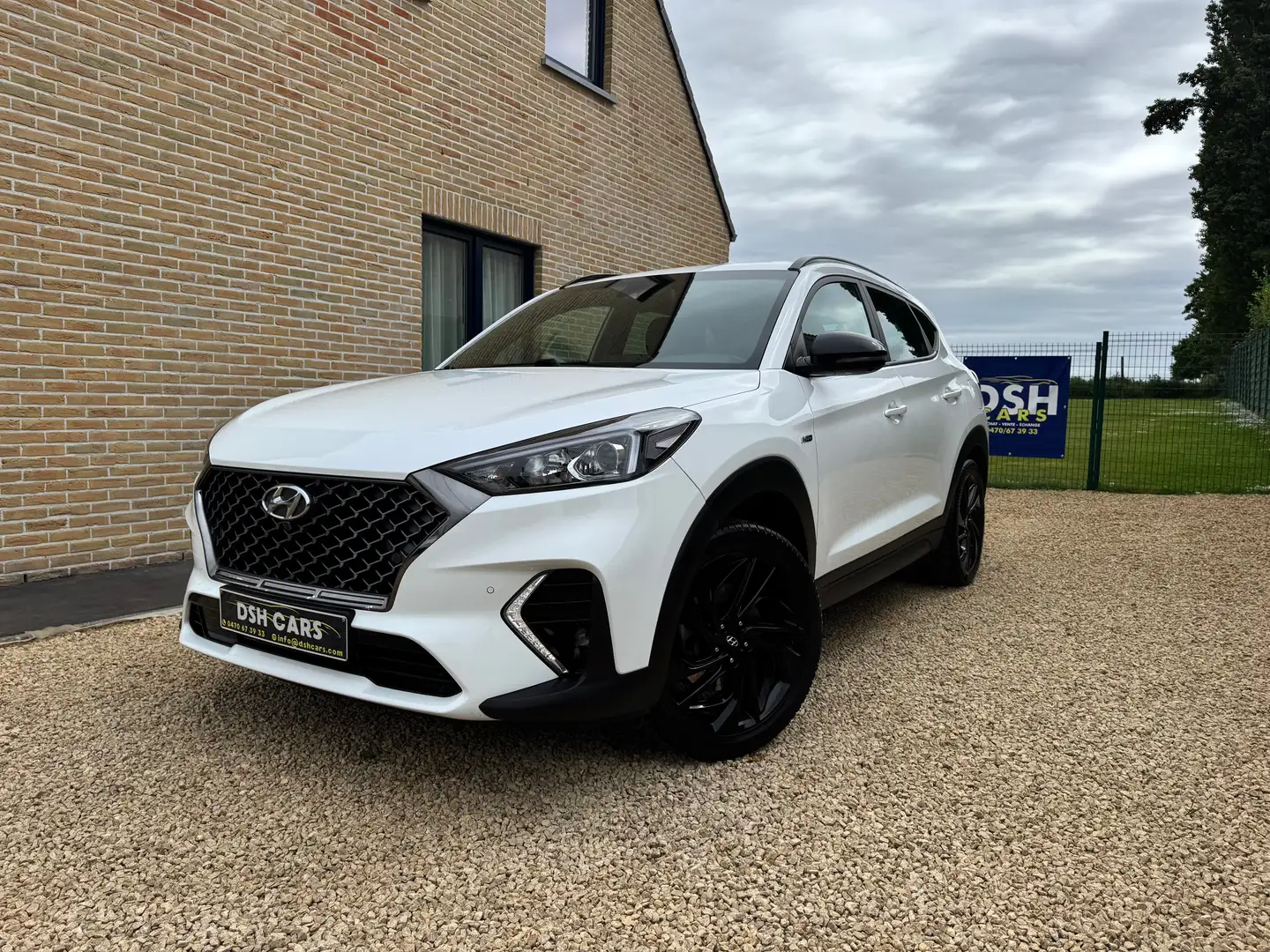 Hyundai TUCSON 1.6 CRDi Shine N-Line DCT Wit - 1