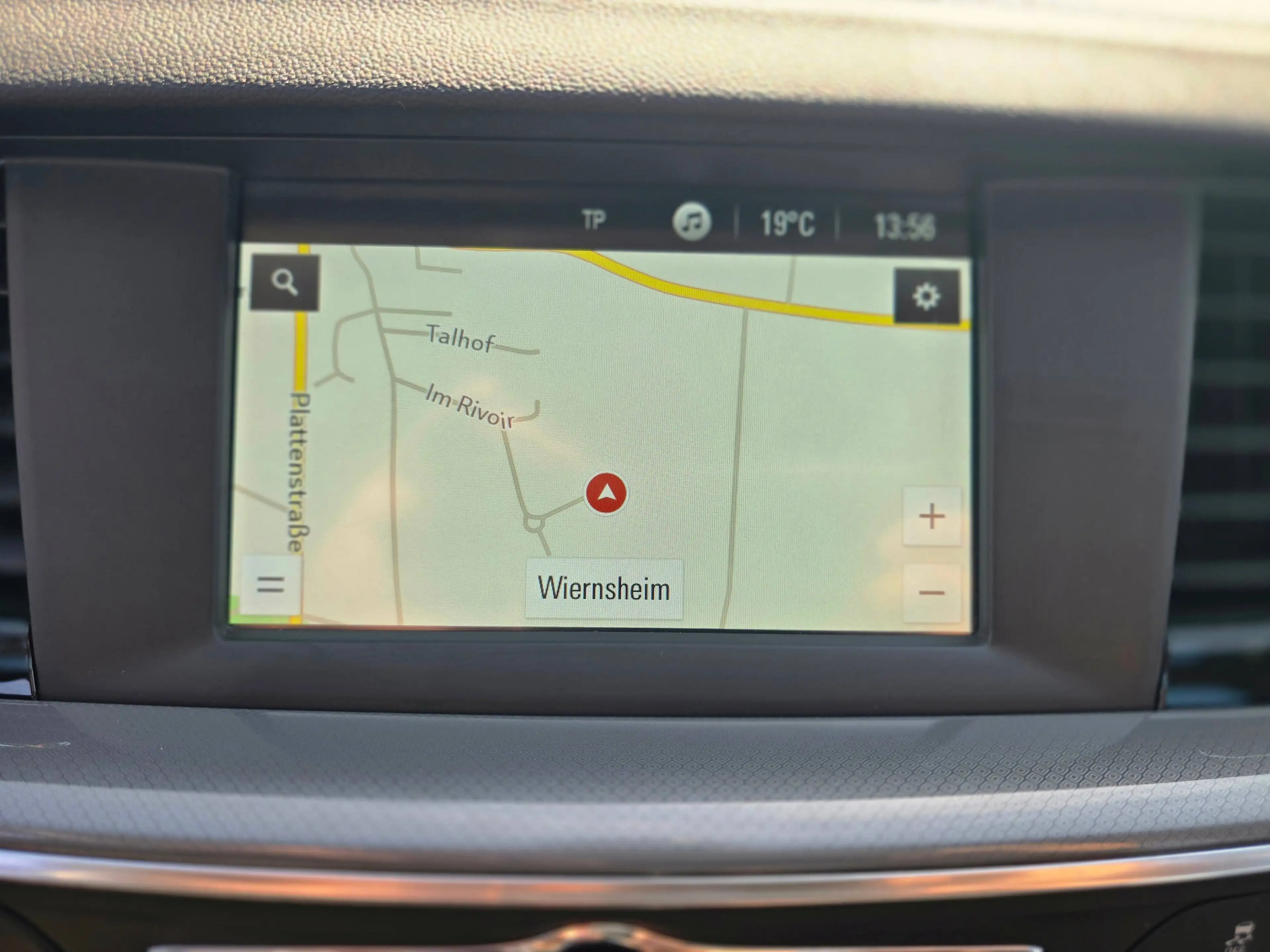 Opel Insignia Edition — photo 15