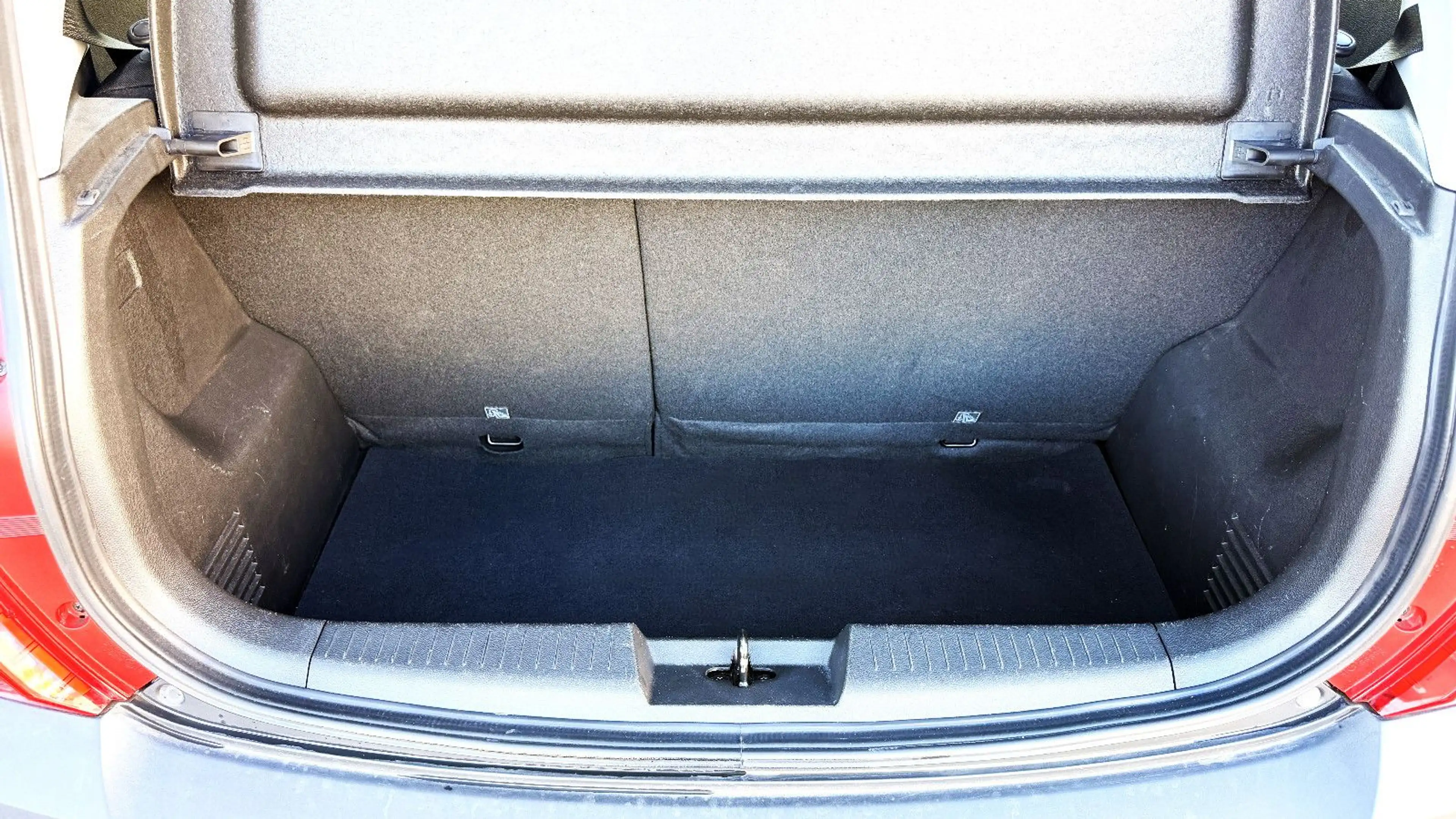 Opel Karl Rocks Automatik Klima, LM, Bluetooth — photo 8