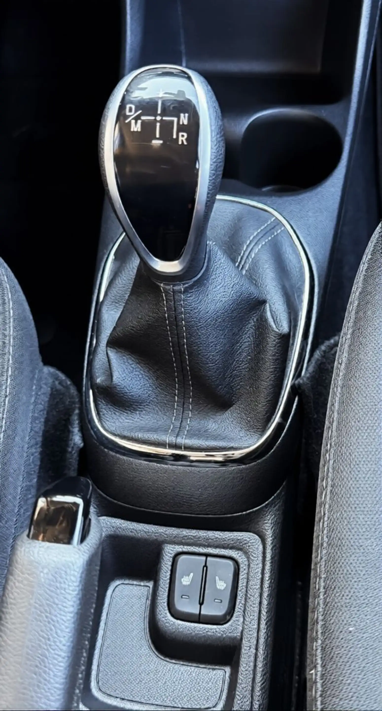 Opel Karl Rocks Automatik Klima, LM, Bluetooth — photo 6
