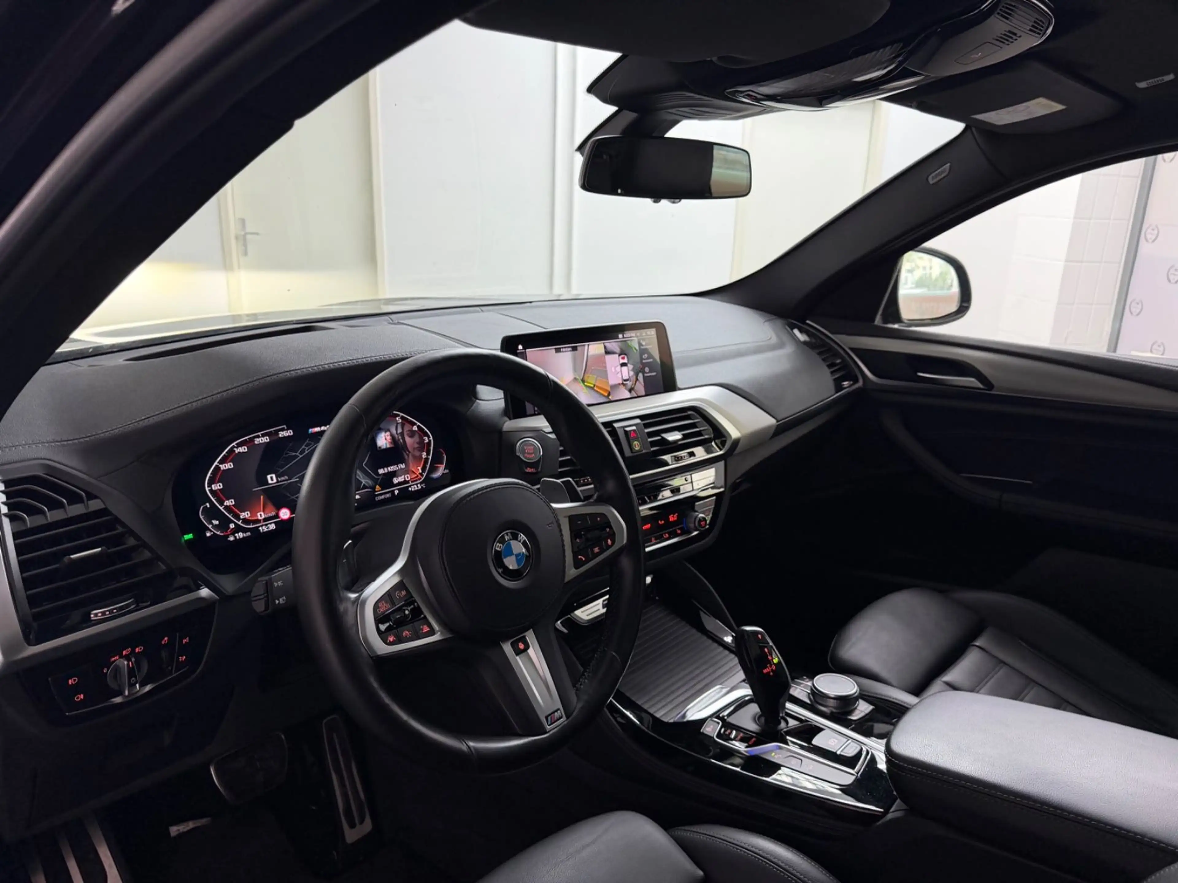 BMW X4 M40 i M-PERF PANO MEMO HUD 360° SZH LEDER ACC — photo 11