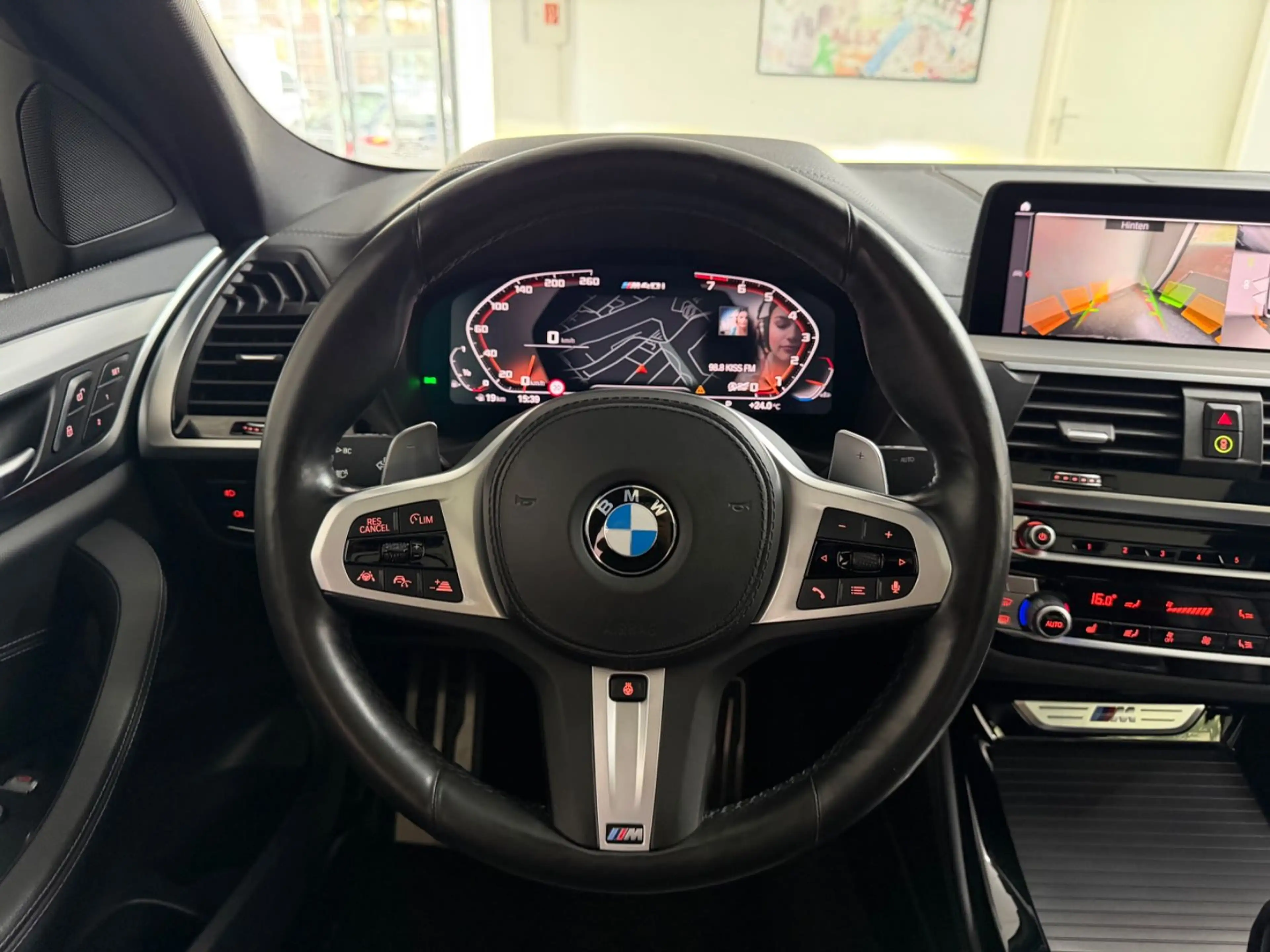 BMW X4 M40 i M-PERF PANO MEMO HUD 360° SZH LEDER ACC — photo 15