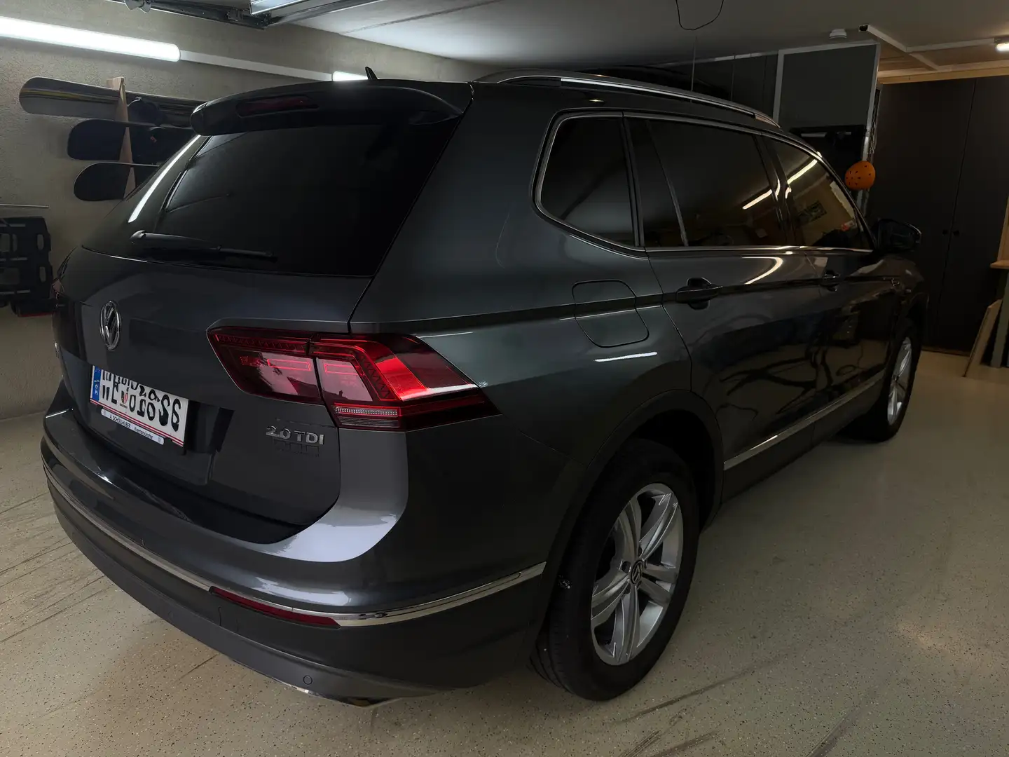 Volkswagen Tiguan Allspace Tiguan 2,0 TDI SCR Allspace Highline DSG Allspace Grau - 2