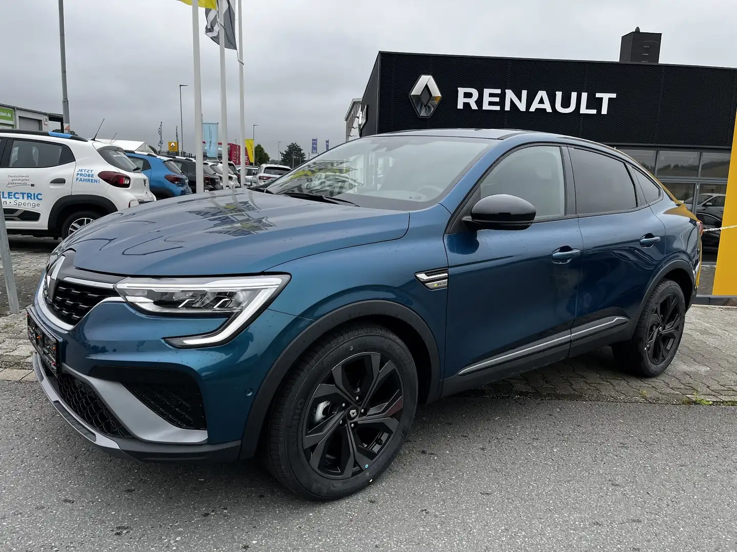 Renault Arkana RS LINE TCe 160 EDC BOSE+LEDER Blau - 2