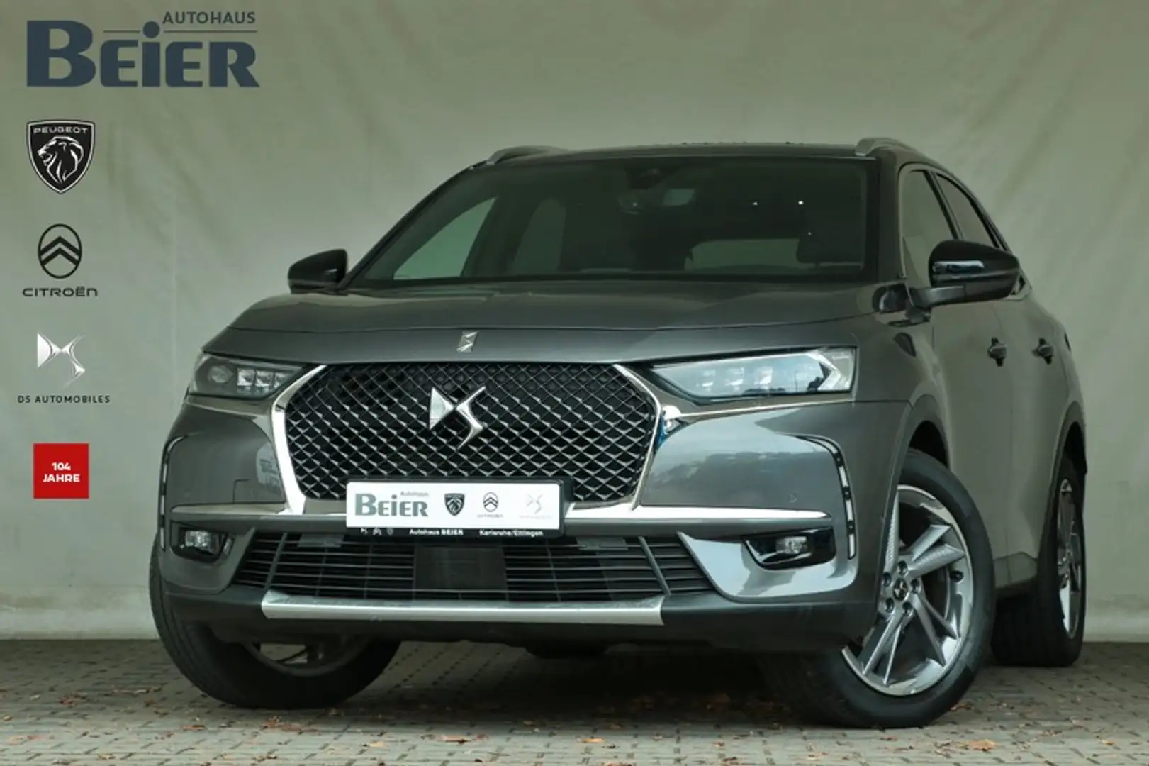 DS Automobiles DS 7 Crossback 1.6 PureTech 180 Grand Chic EAT8 Grau - 1