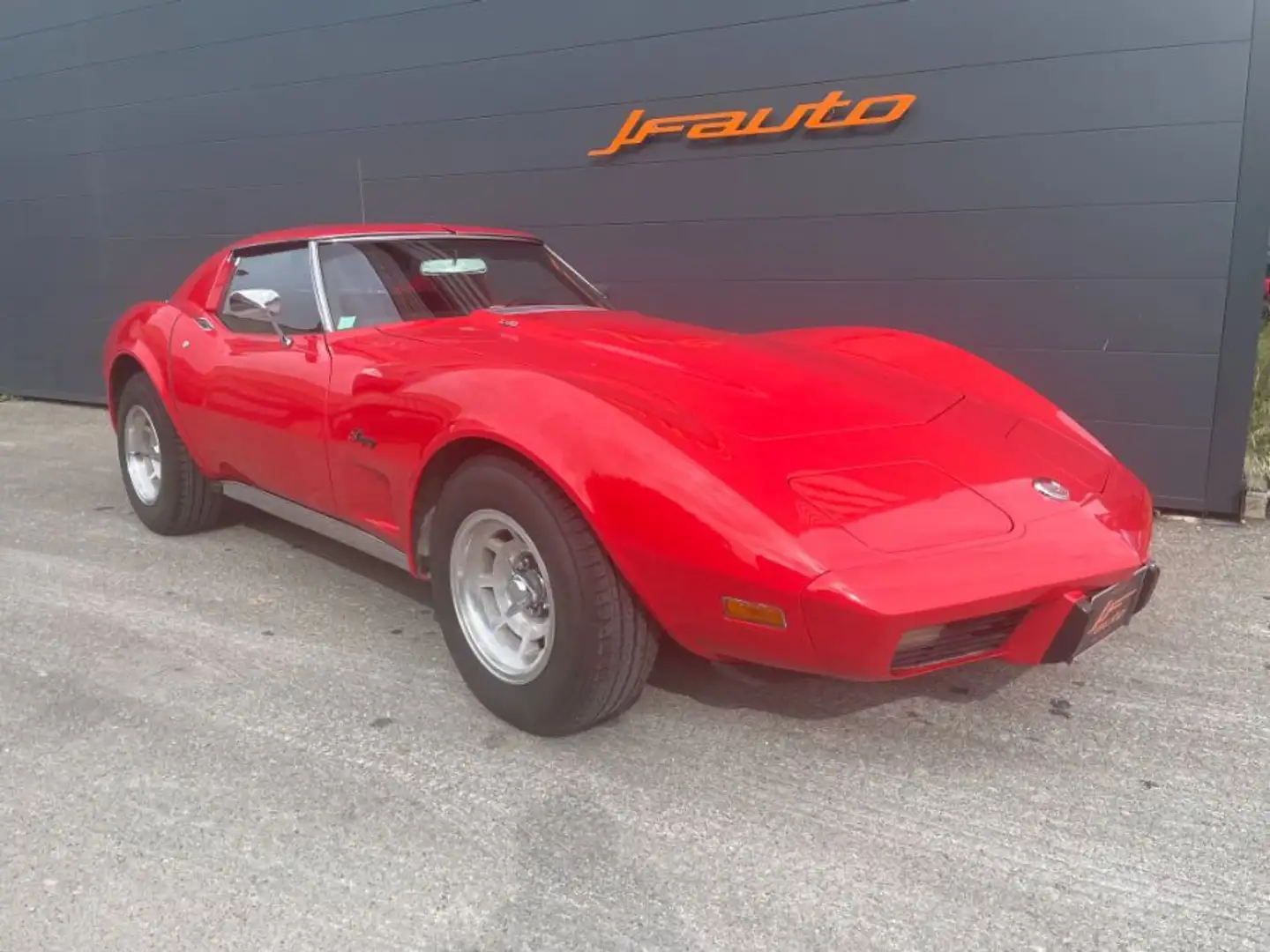 Chevrolet Corvette C3 STINGRAY Roşu - 1