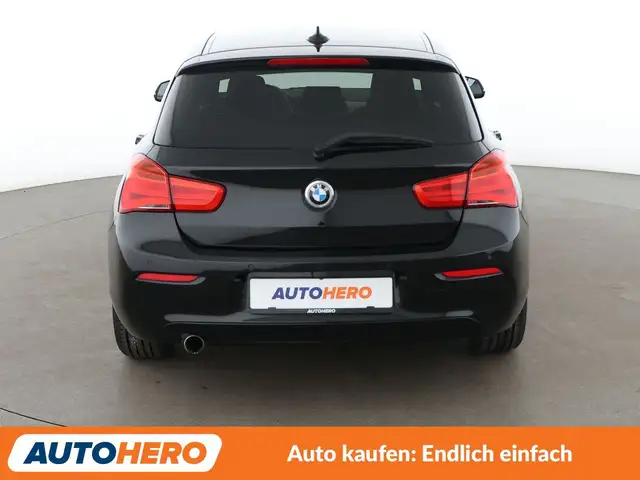 BMW 1 Series view 5