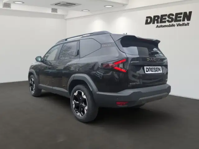 Dacia Bigster view 4