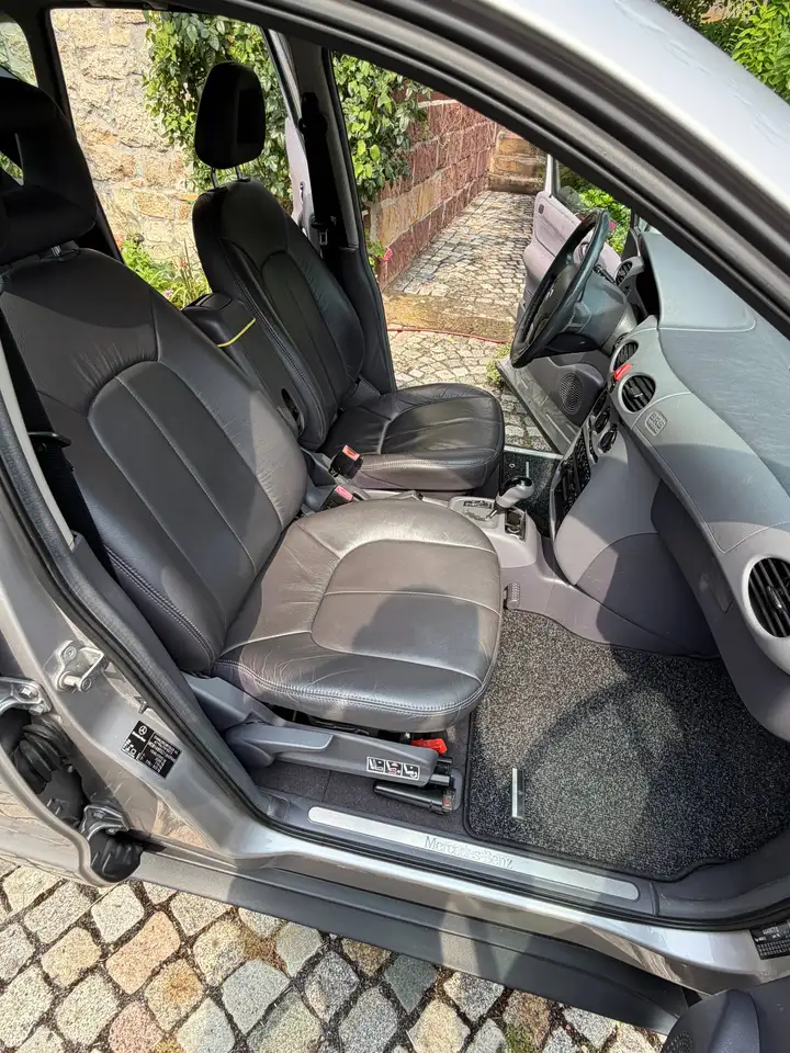 Mercedes-Benz A 190 Elegance, foto 11