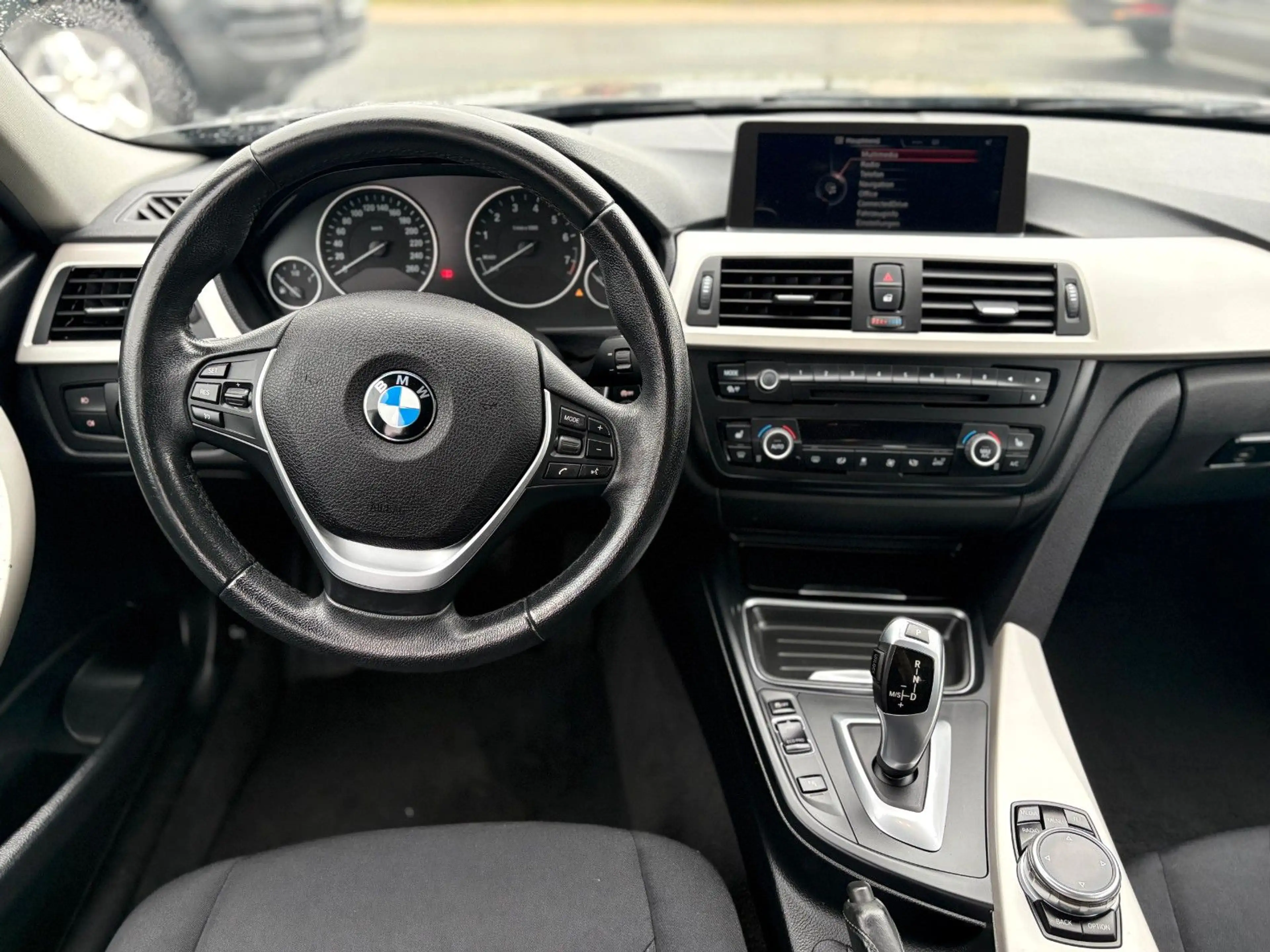 BMW 316 Baureihe 3 Touring 316i Aut. Navi Allu Tüv — photo 8