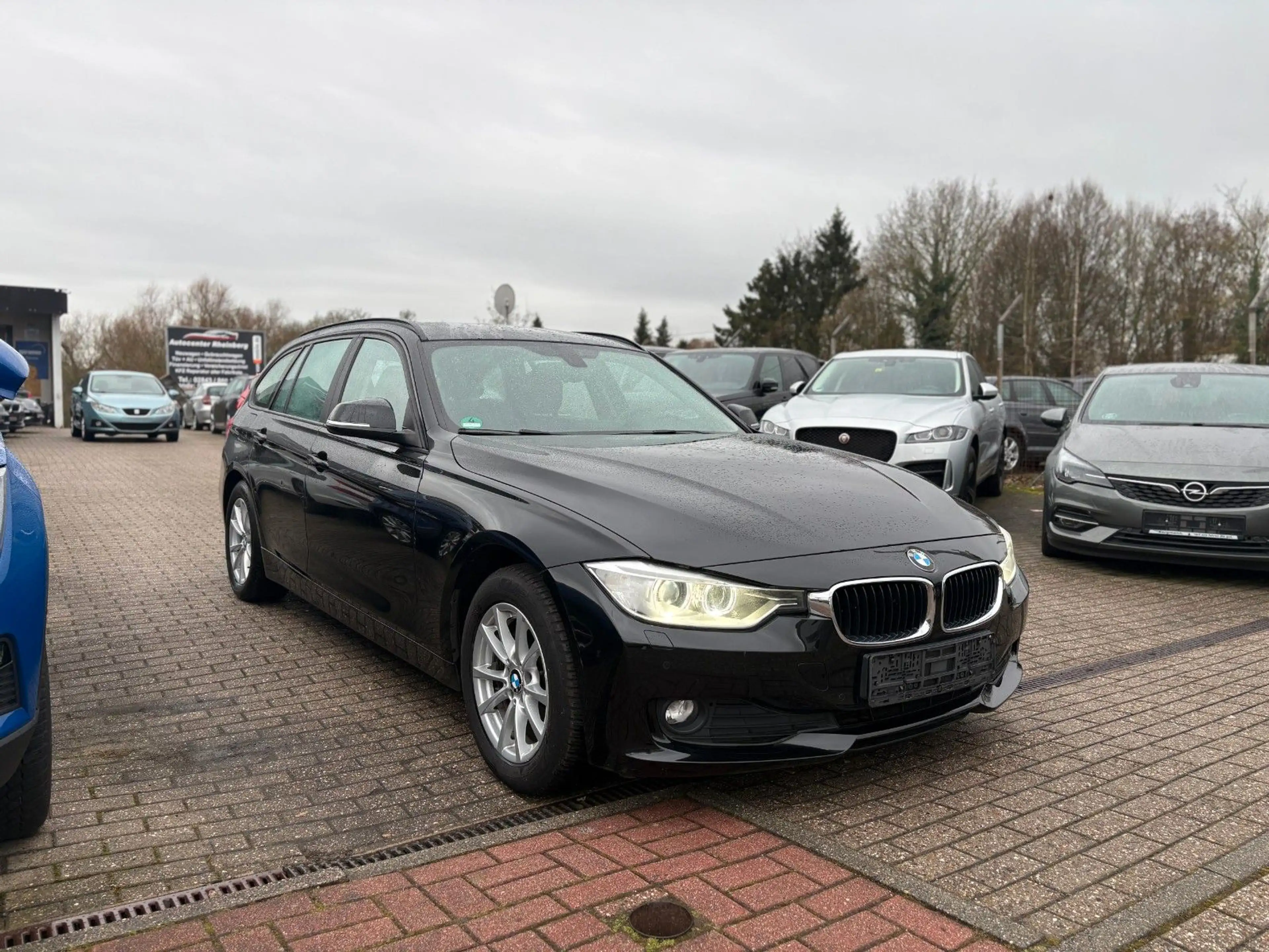 BMW 316 Baureihe 3 Touring 316i Aut. Navi Allu Tüv — photo 3