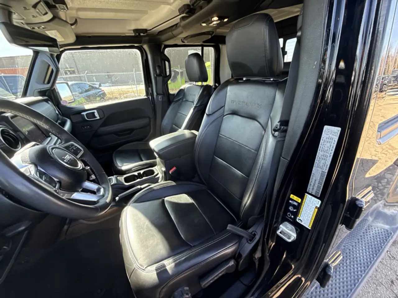 Jeep Gladiator снимка Jeep Gladiator