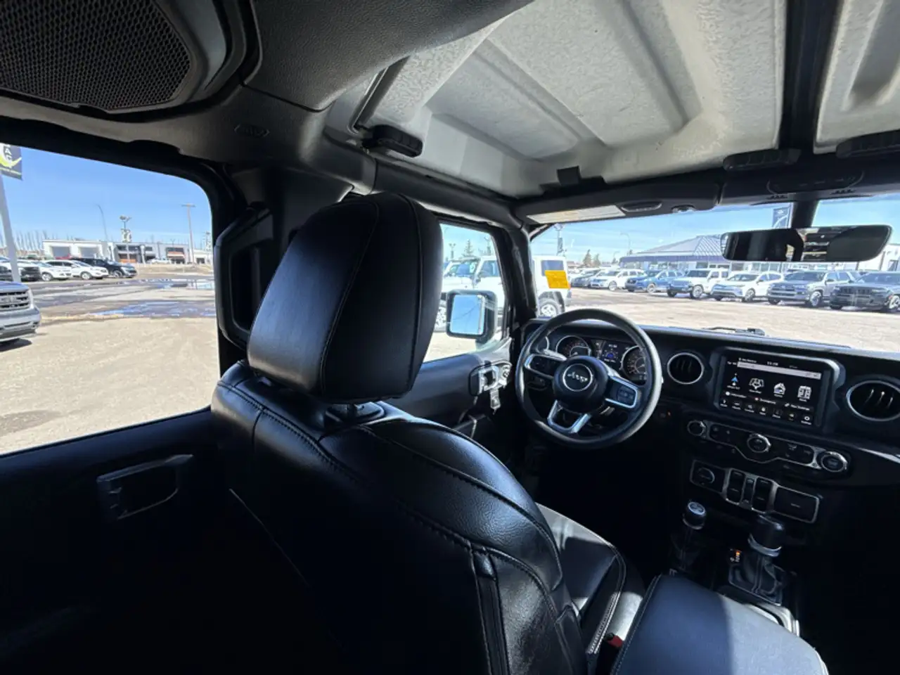 Jeep Gladiator снимка Jeep Gladiator
