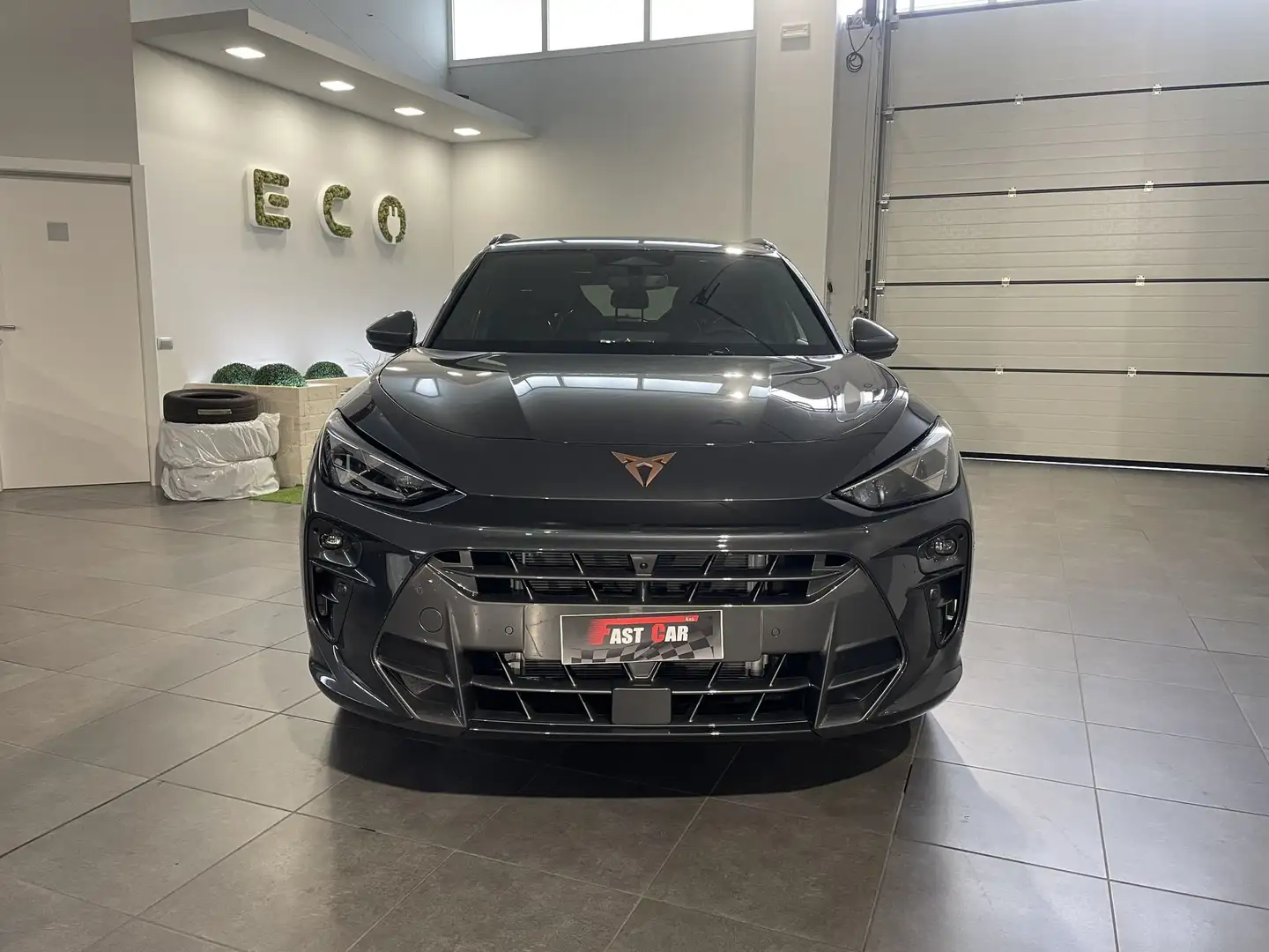 CUPRA Terramar Terramar 1.5 e-Hybrid DSG Impulse Grau - 2