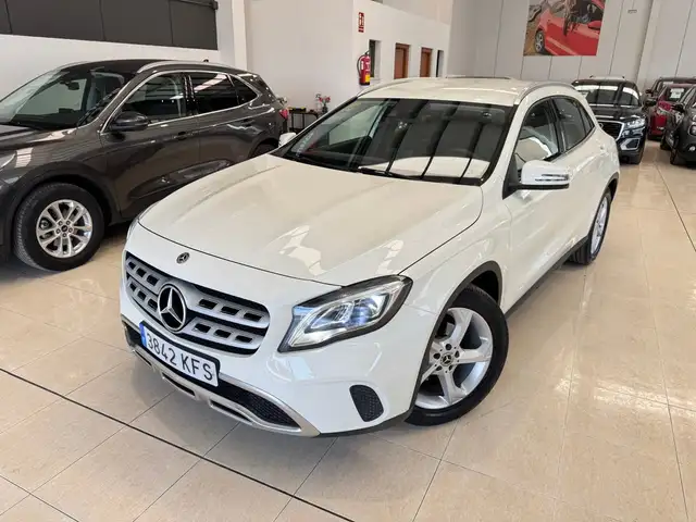 Mercedes-Benz GLA 200 200d Urban