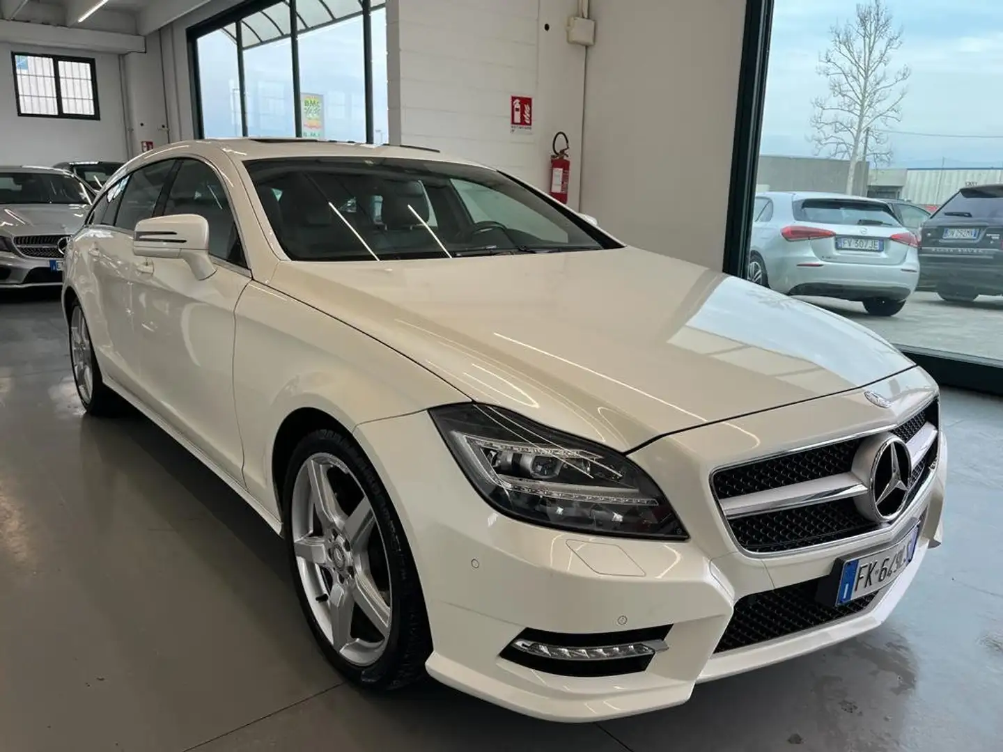 Mercedes-Benz CLS 350 Shooting Brake 350 cdi be 4matic auto EURO 5B Wit - 1