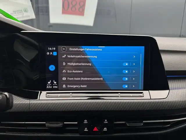 Volkswagen Golf view 25