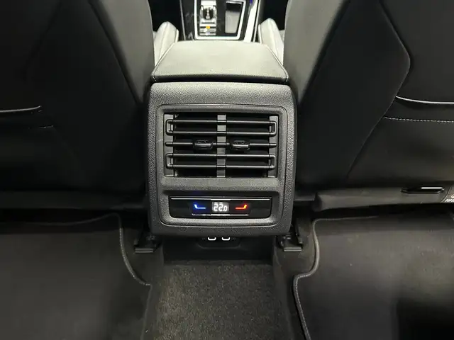 Volkswagen Golf view 29