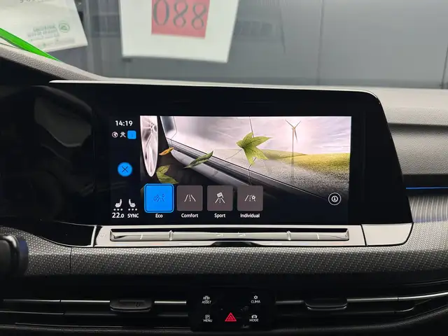 Volkswagen Golf view 22