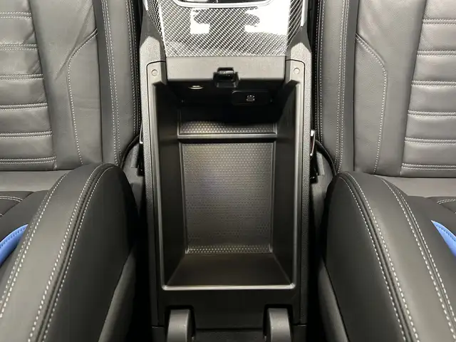 BMW M2 view 26