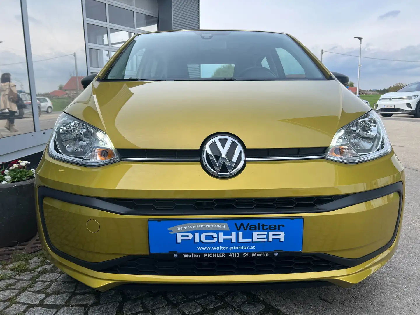 Volkswagen up! Austria Żółty - 2