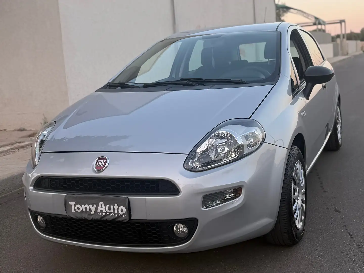 Fiat Punto Punto 5p 1.2 Active CON GPL DI SERIE, CLIMA,USB Silber - 2