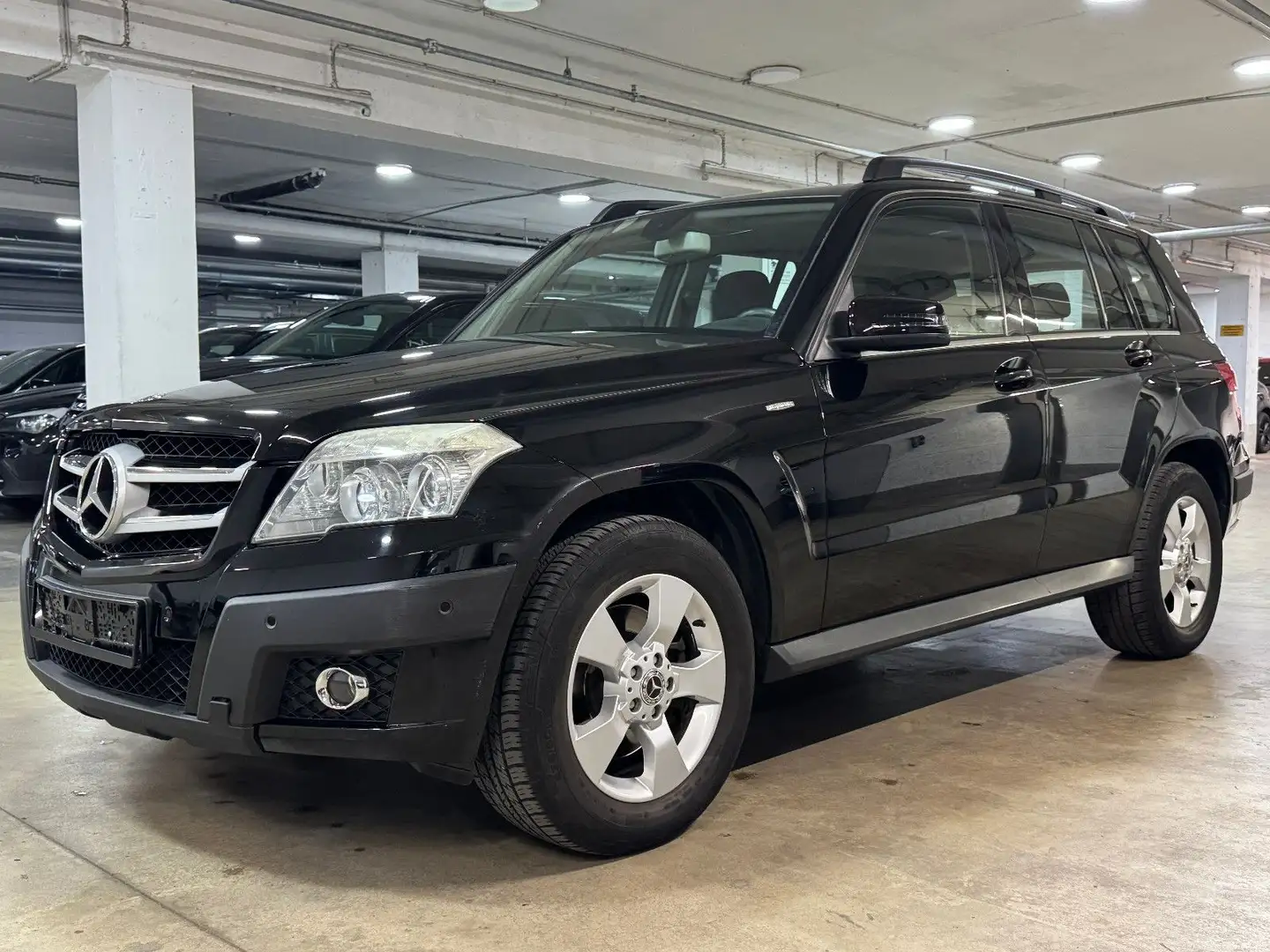 Mercedes-Benz GLK 220 CDI 4Matic AHK~Automatik~Klima~ Schwarz - 1